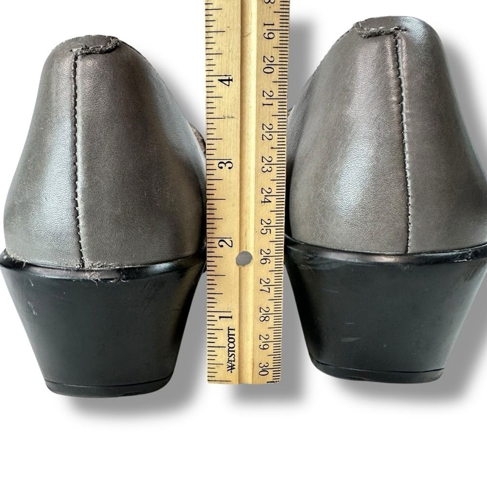 Dansko Jessica Gray Leather Slip On Comfort Clogs Size 40
