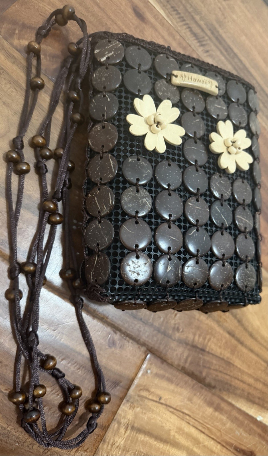 Hawaii Coconut Shell Crossbody Purse Brown Floral Handcrafted Island Boho Bag