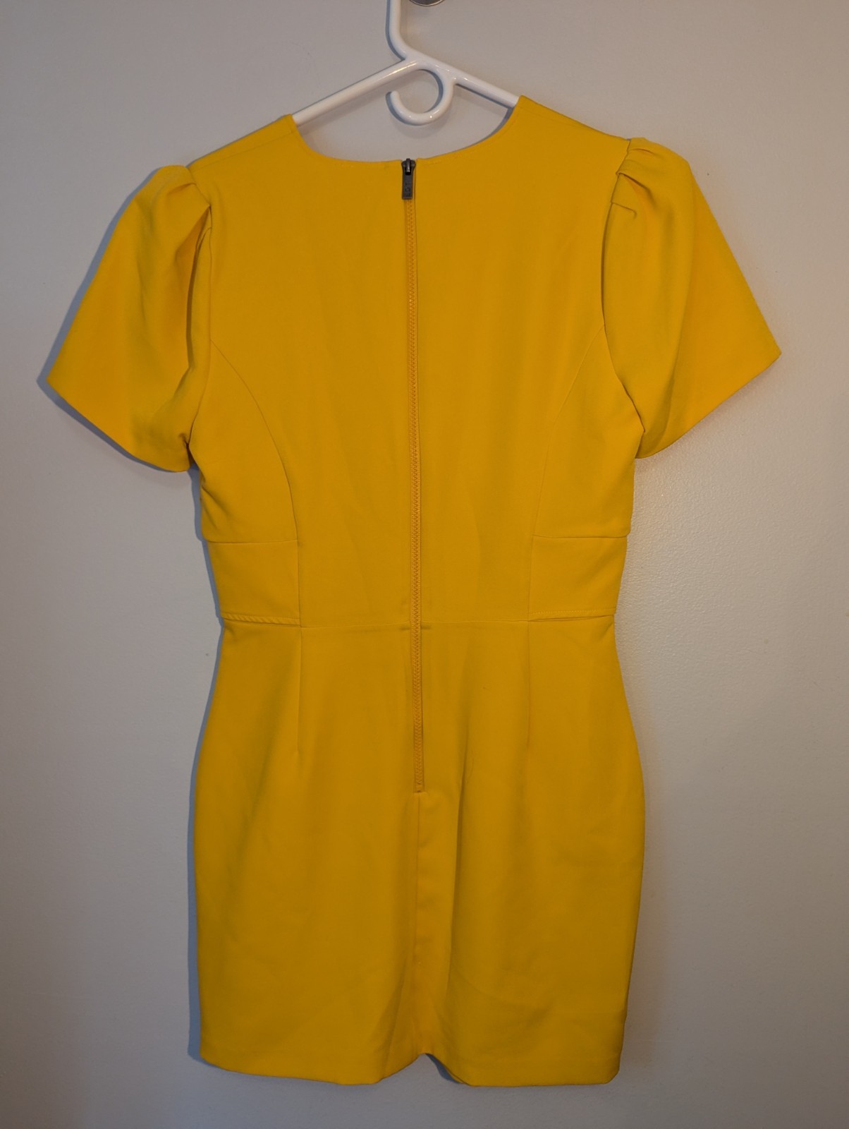 LDT Women’s Dress Yellow Size 8 Short Sleeve Mini Dress