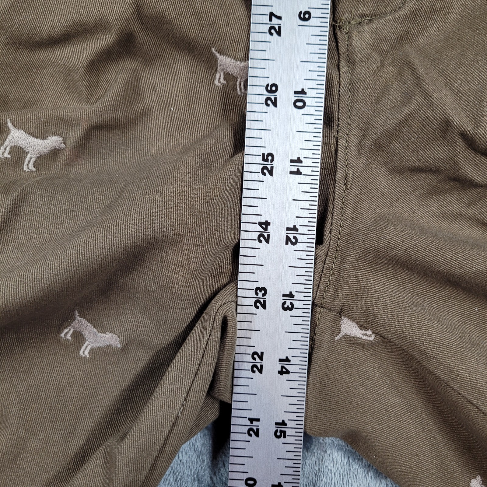 G.H. Bass Mens Brown Embroidered All Over Dog Print 9″ Inseam Shorts Size 36