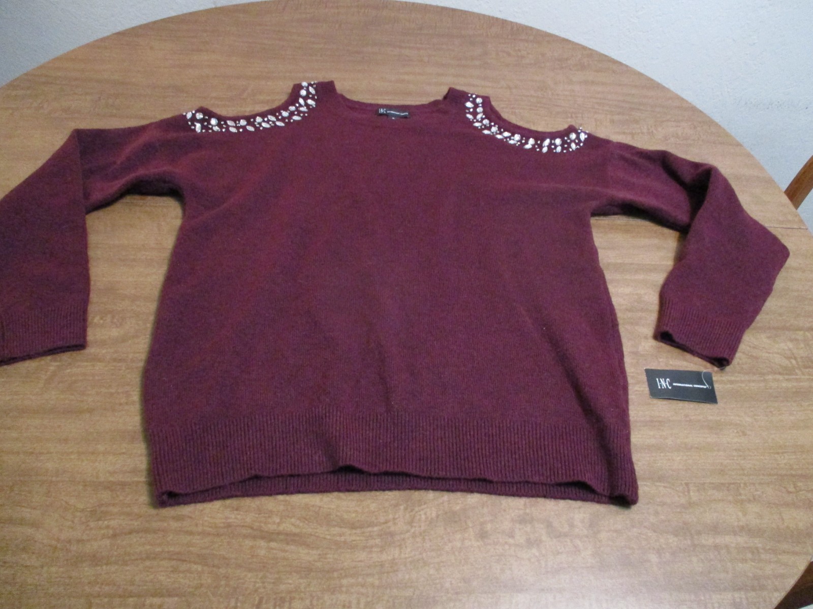 INC INTERNATIONAL CONCEPTS RED LONG SLEEVE OPEN SHOULDERS RHINESTONES SWEATER XL