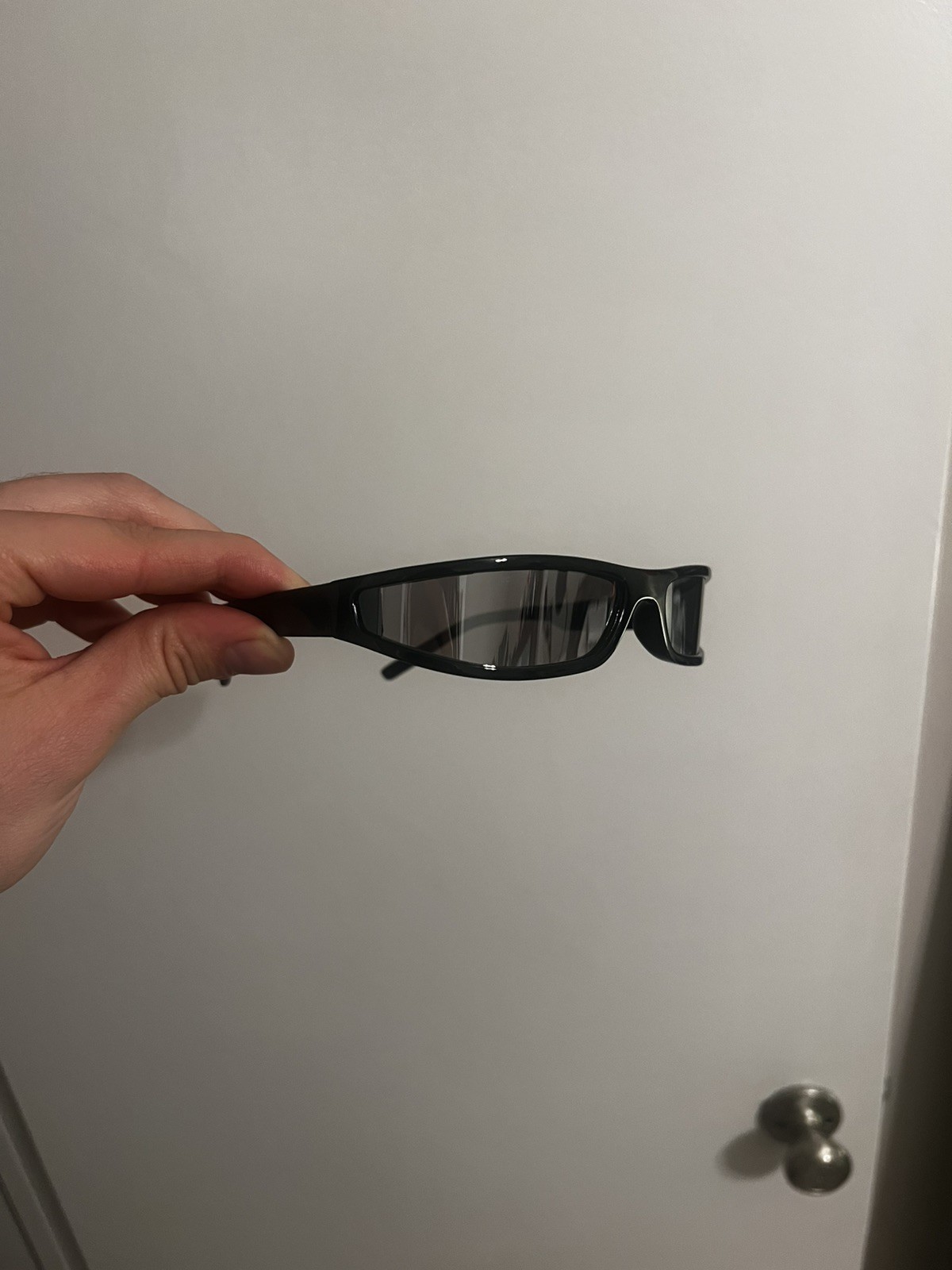 Travis Scott Utopia Era Rick Owens style Sunglasses black frame mirror lens