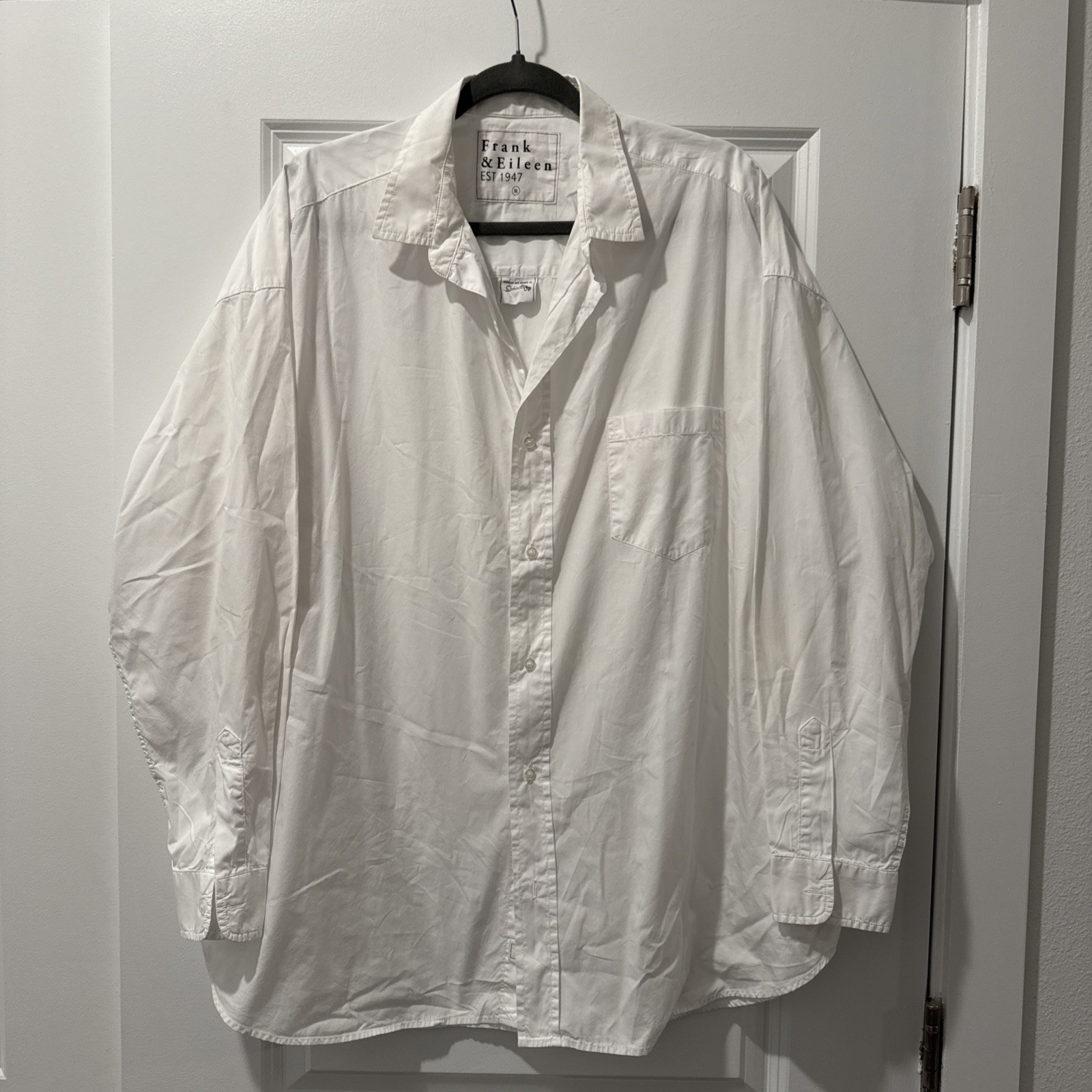 Frank & Eileen white 100% Cotton Button Down Shirt Size L “The Shirley” edition
