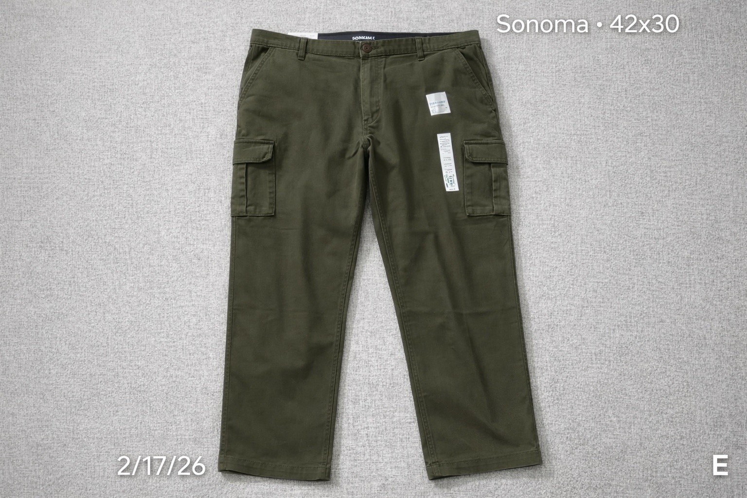 Sonoma Cargo Pants 42×30 Olive Green Flexwear Straight Fit Mens NWT