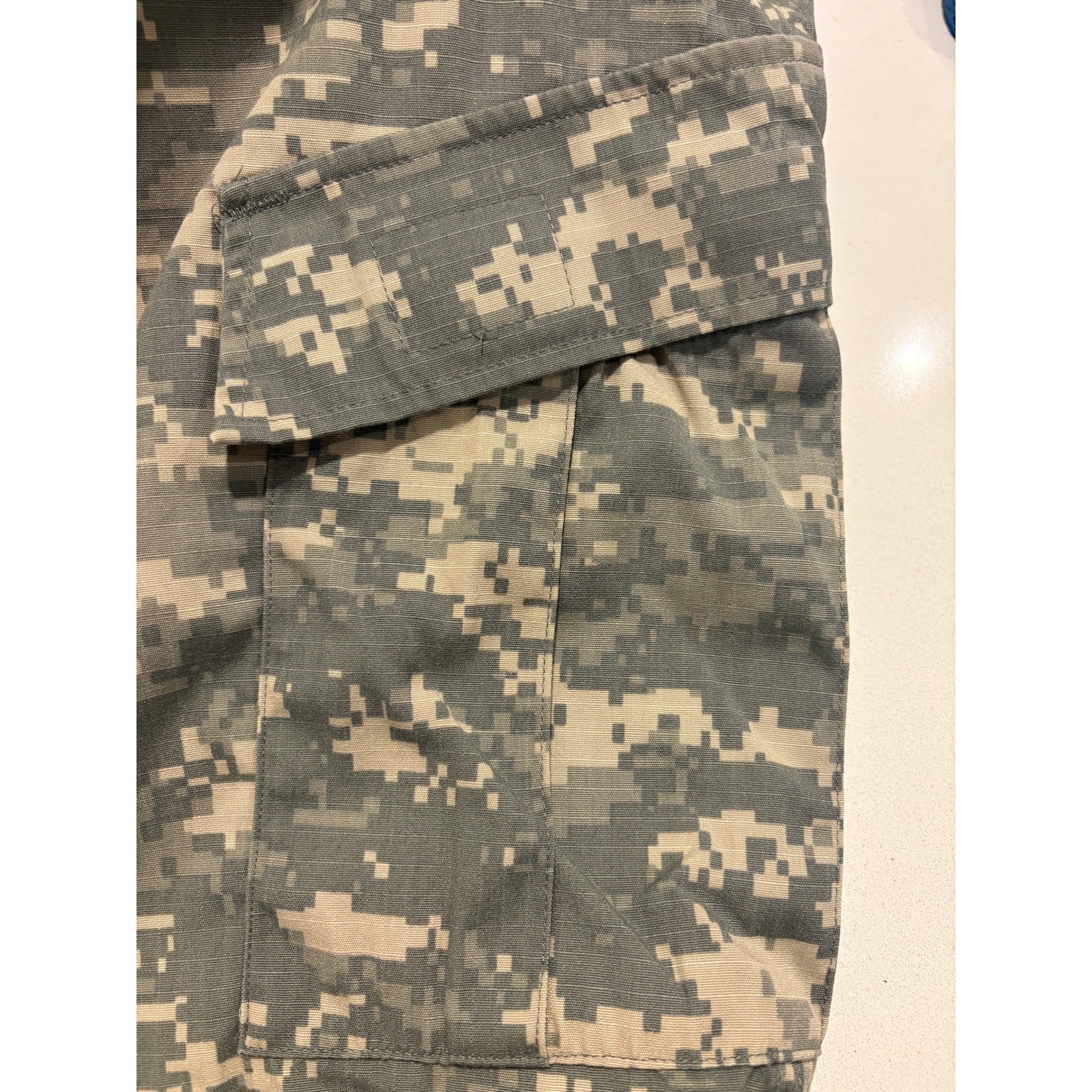 US Army ACU Digital Camo Cargo Pants Sz L Long UCP Tactical Trousers 35-39 Waist