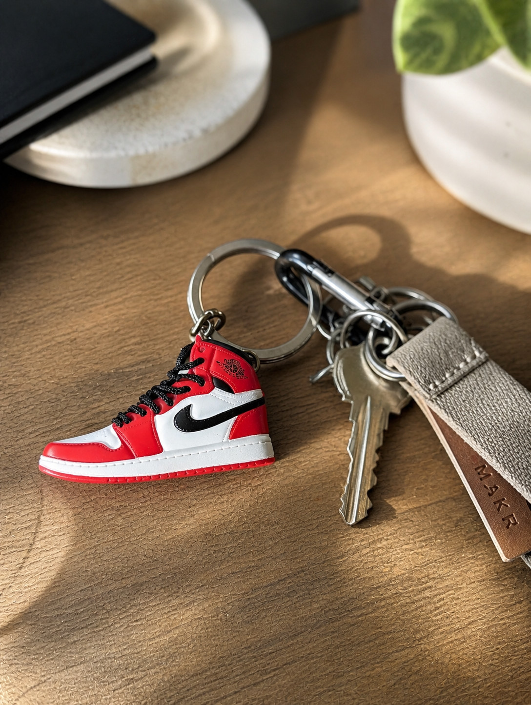 Mini Jordan shoe 3D sneaker keychain set with key ring gift for shoe lovers