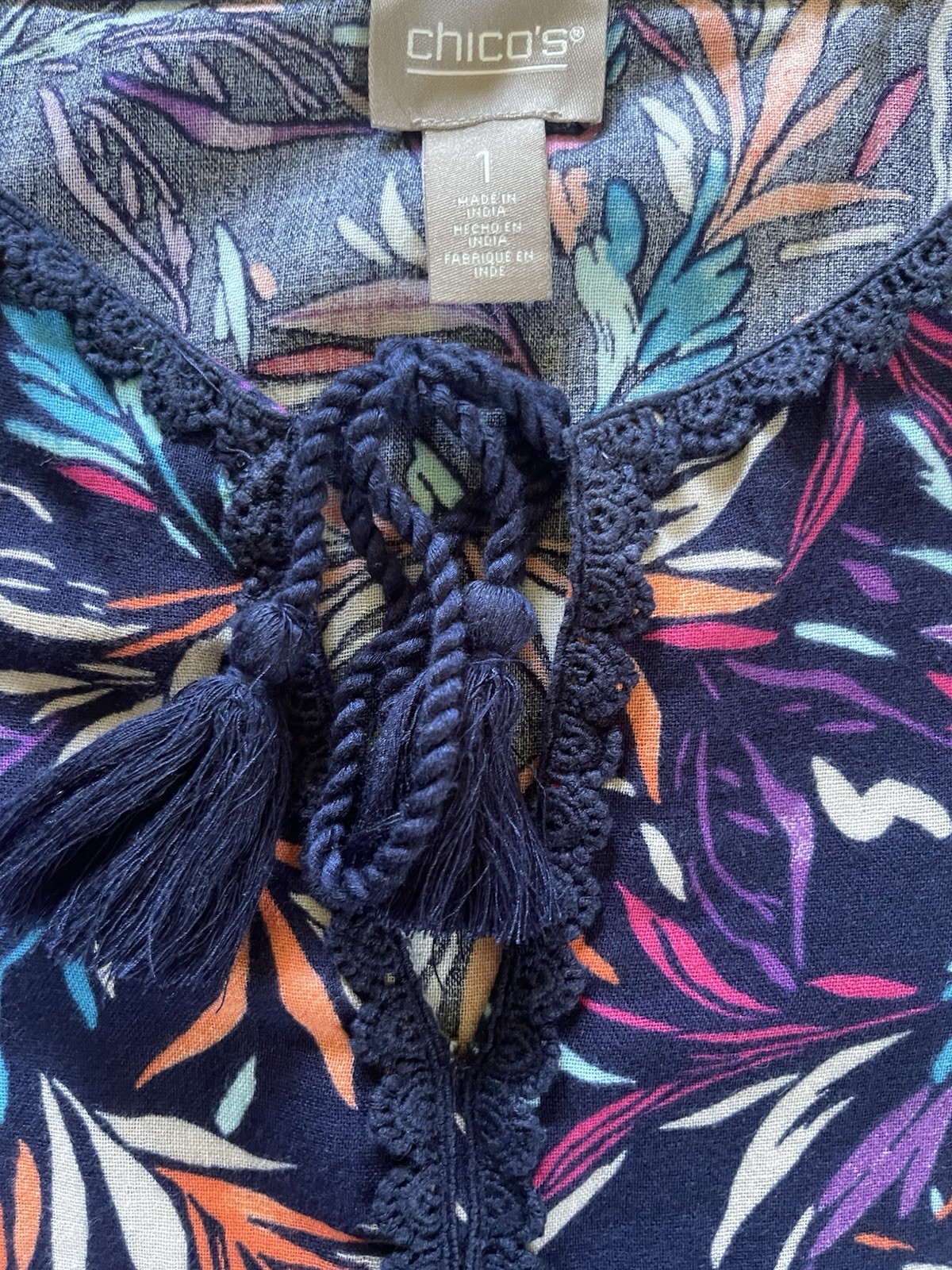 Chicos Cotton Navy Blue &Leaves Print Blouse Crochet Trim Drawstring Tassel Sz 1