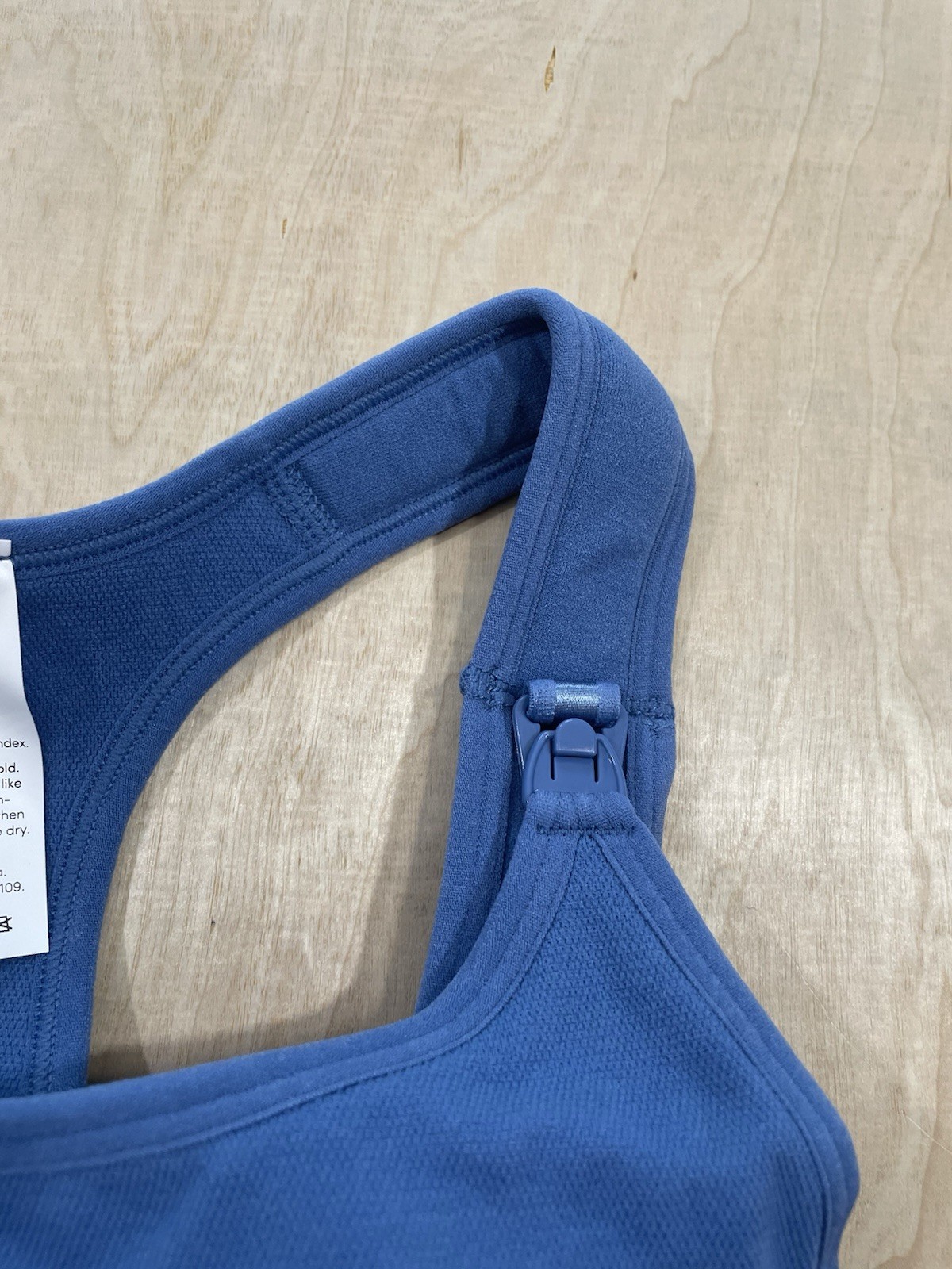 Ingrid & Isabel Womens Seamless Wireless Maternity Nursing Sports Bra Sz S Blue