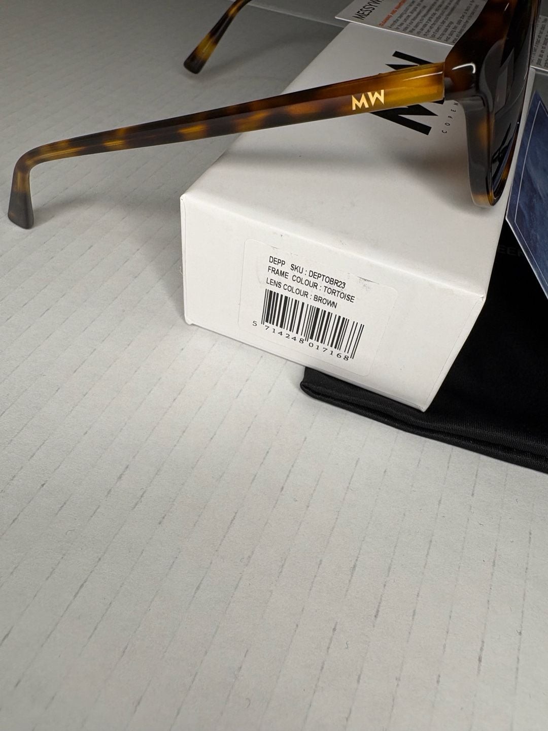 MessyWeekend DEPP Round Tortoise Sunglasses with Brown Lenses
