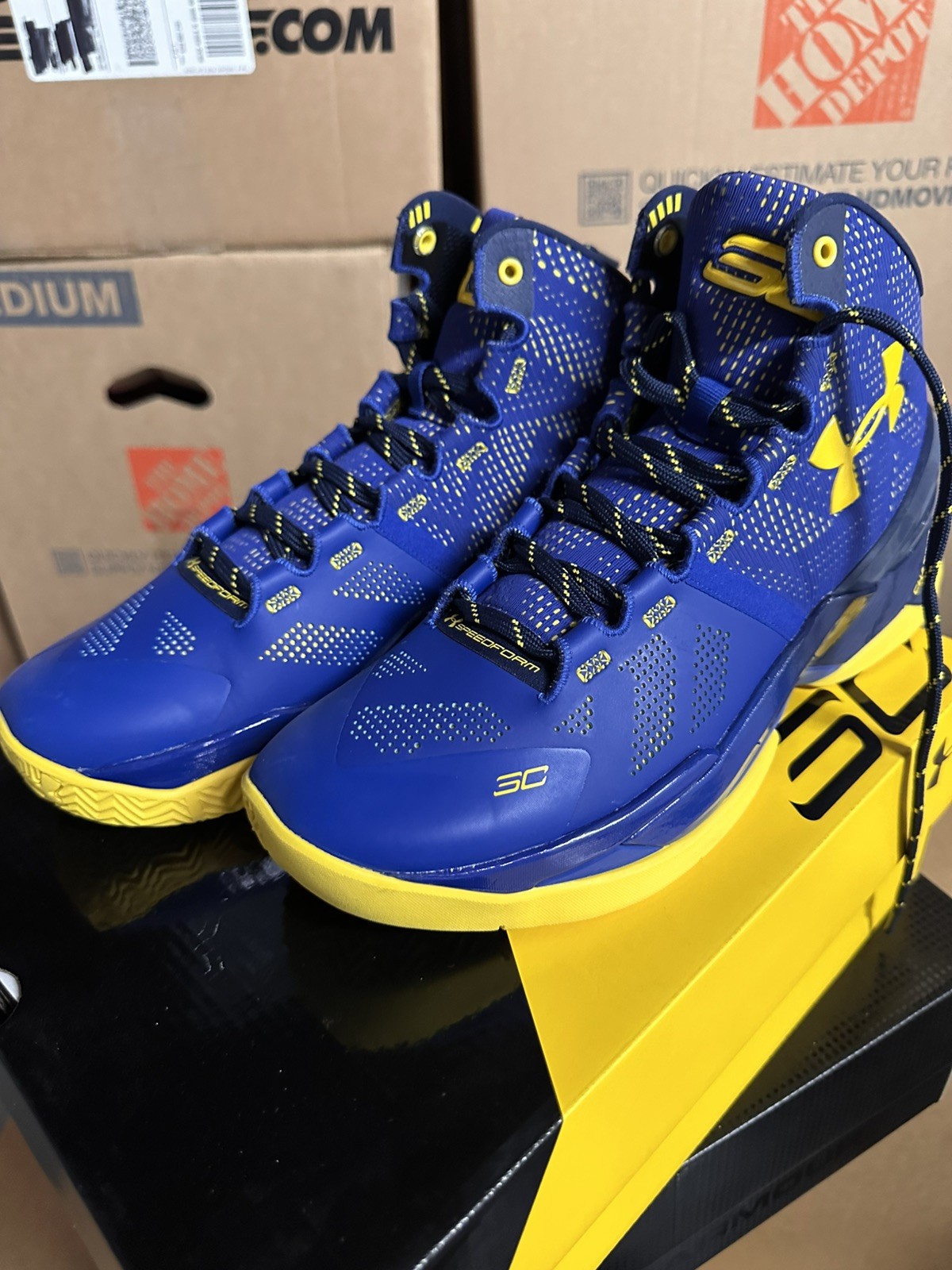 Size 9 – Under Armour Curry 2 Dub Nation