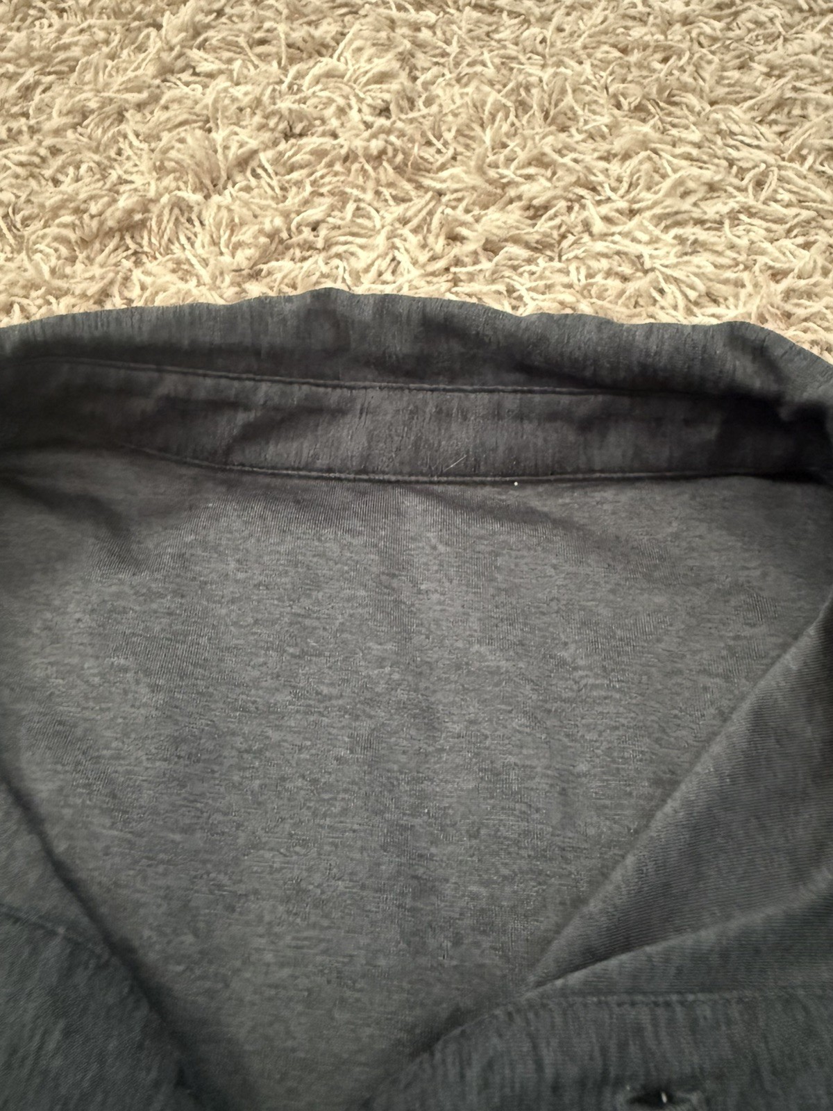 Vuori Men Strato Tech Polo Shirt Dark Gray Size Large Charcoal Heather Color