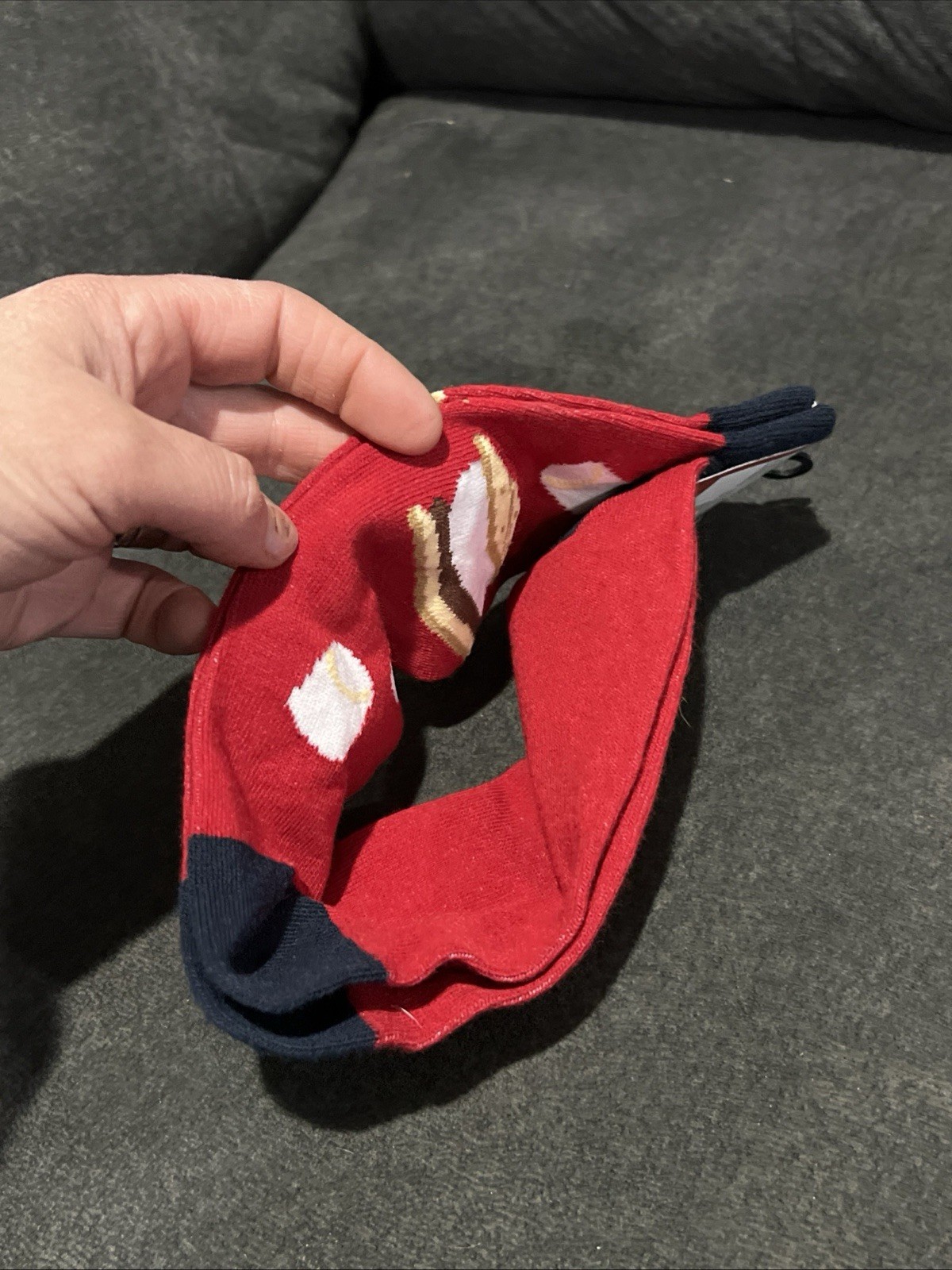 S’More Crew Socks Red Black Mossimo SIze 6-12 Berry Camping Novelty Marshmallow