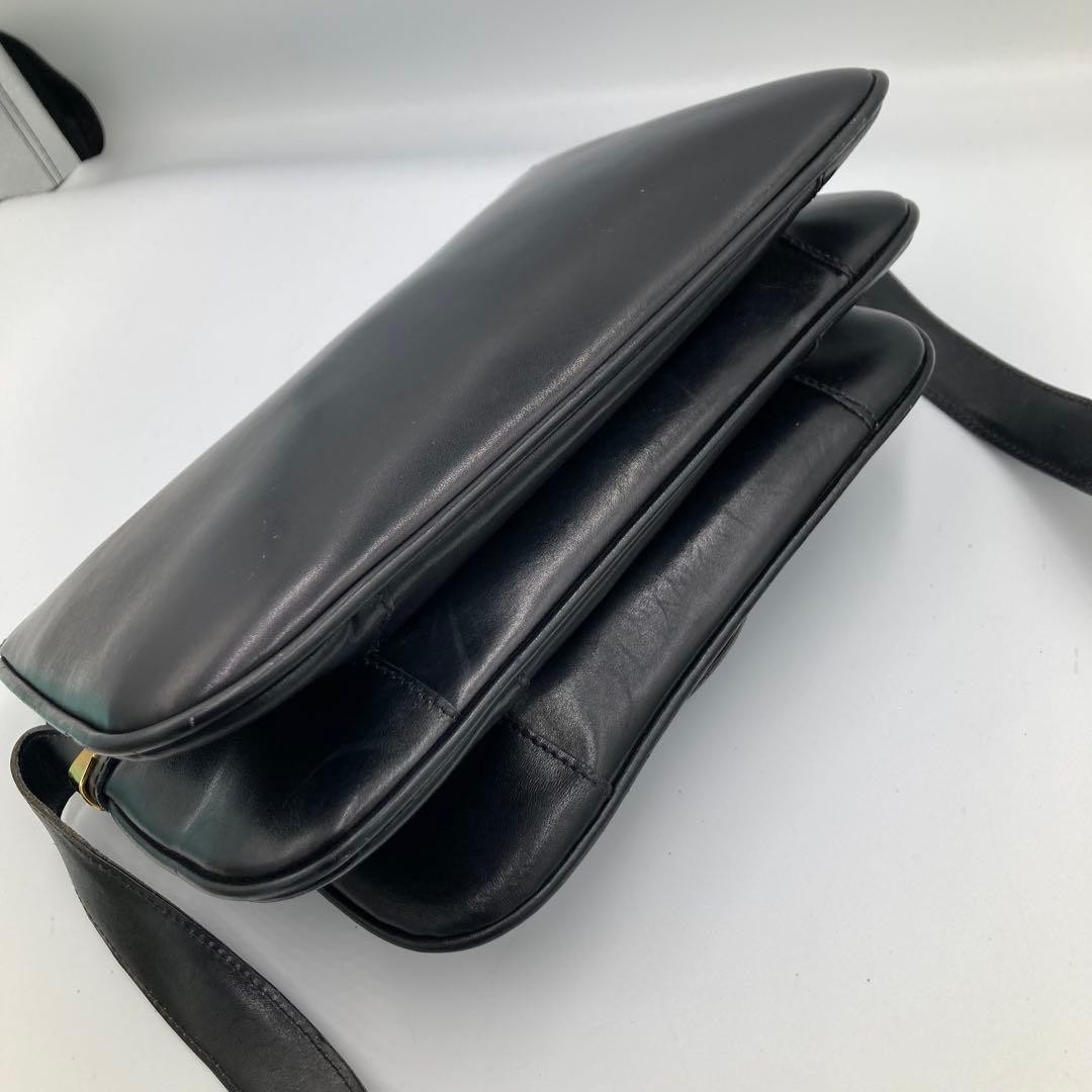 Celine Vintage Shoulder Bag Brown Excellent Condition Japan 0611851