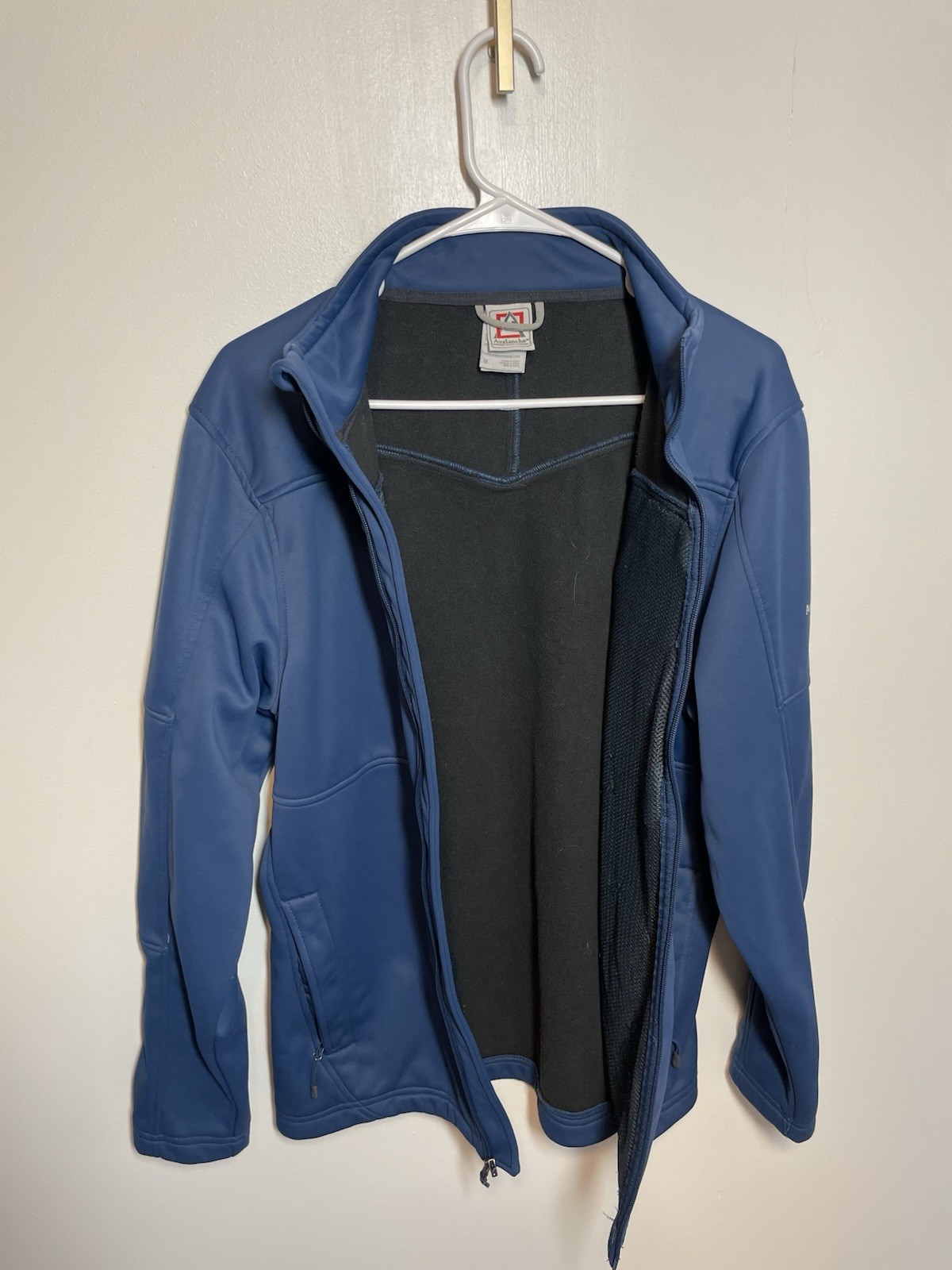 Avalanche Men’s Blue Softshell Full Zip Jacket M Regular Stand-Up Collar