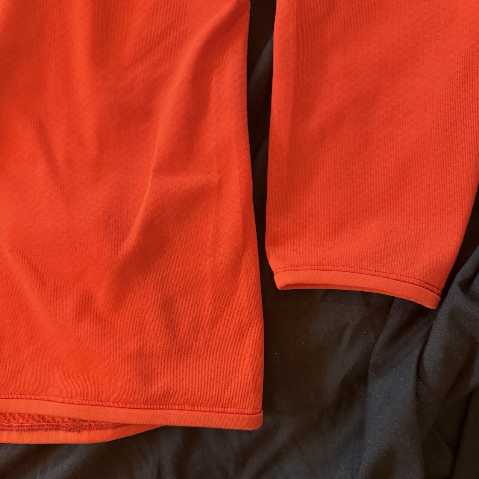 New Arcteryx Delta Pullover Hoody Med Solaris Orange Lightweight MSRP $180 NWT