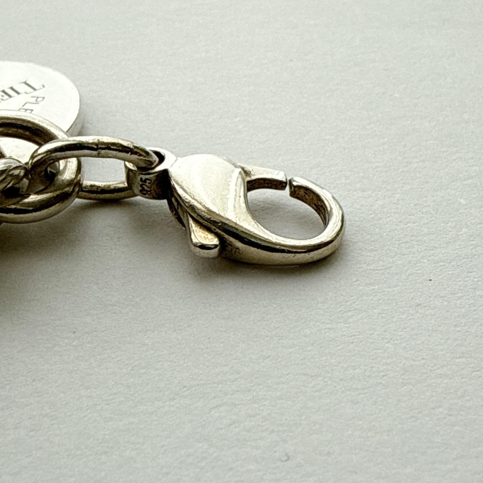 Tiffany & Co. Return To Tiffany Round Tag Sterling Silver 925 Bracelet 18cm