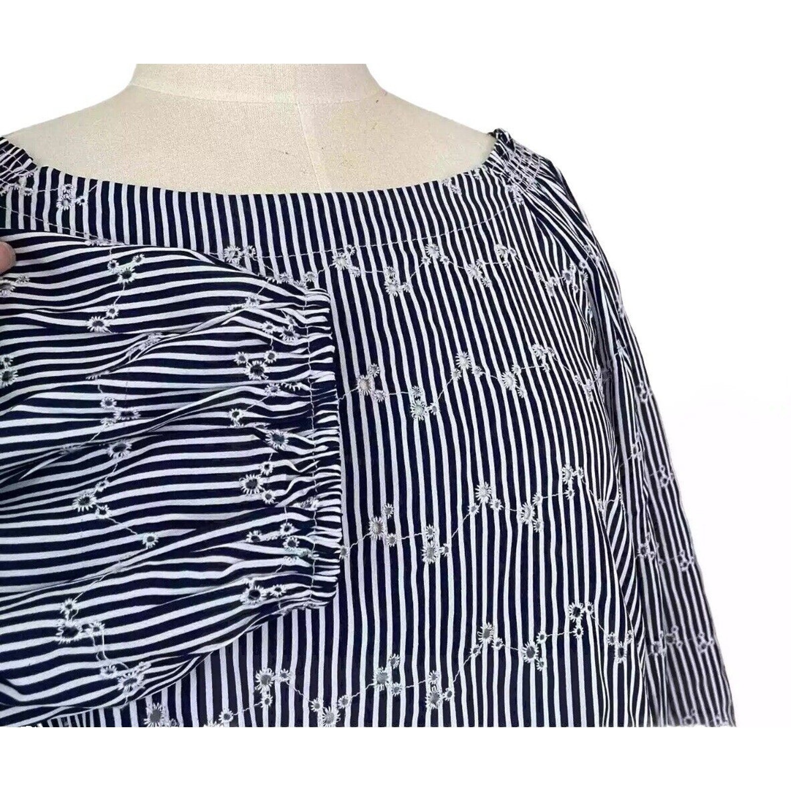 LOFT Outlet Eyelet Blouse Size XL Navy Blue Stripe Gathered Shoulders 3/4 Sleeve