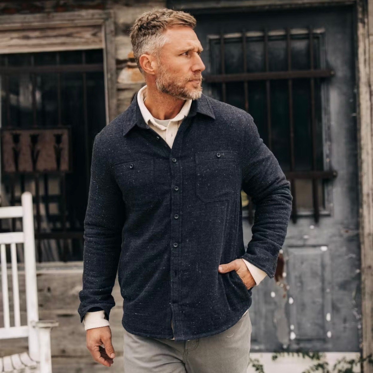 TAYLOR STITCH The Lined Utility Work Shirt Quilted Charcoal Donegal, 42/Large