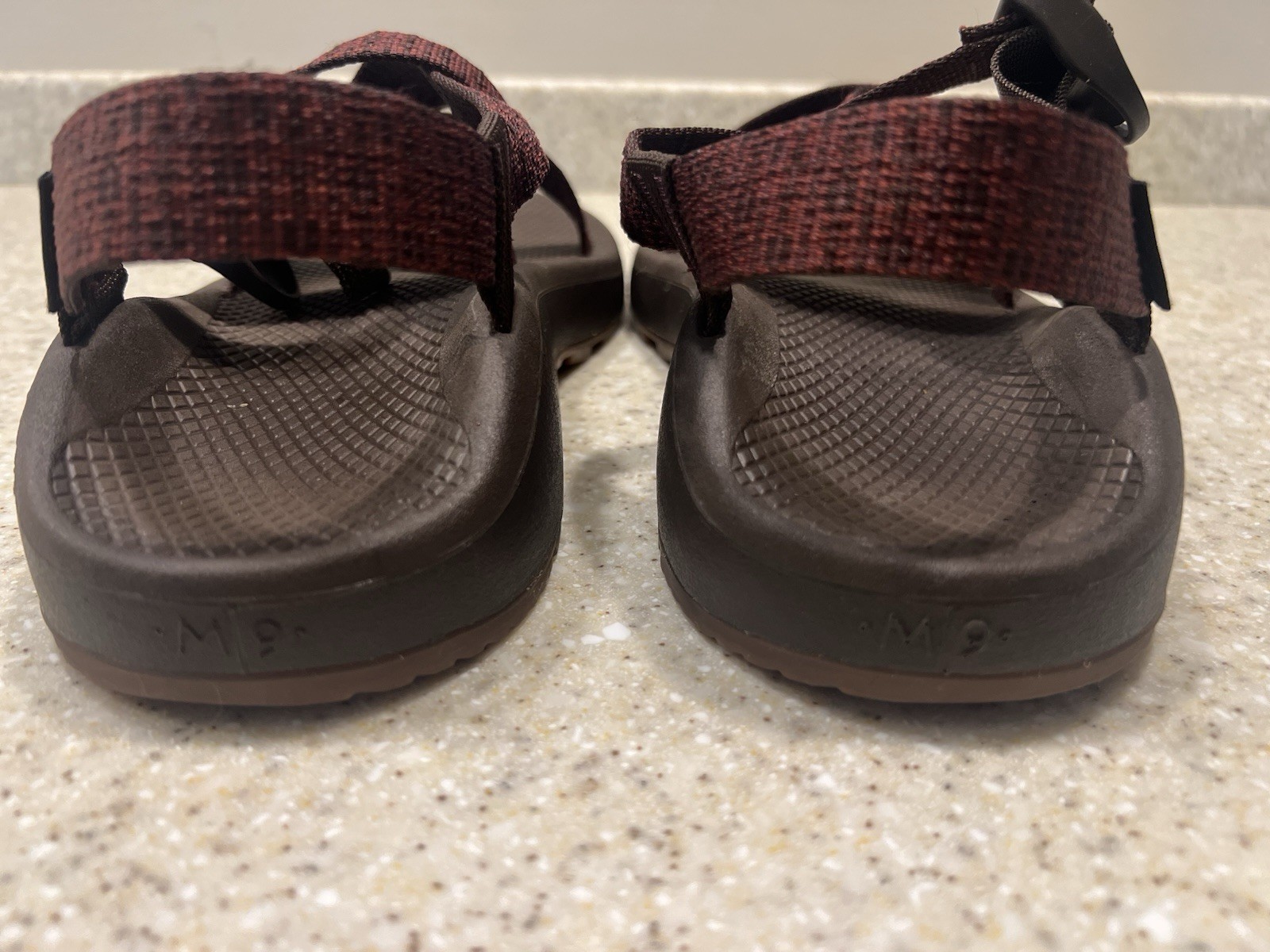 Chaco Men’s Z/Cloud Sandals Size 9 Red & Brown