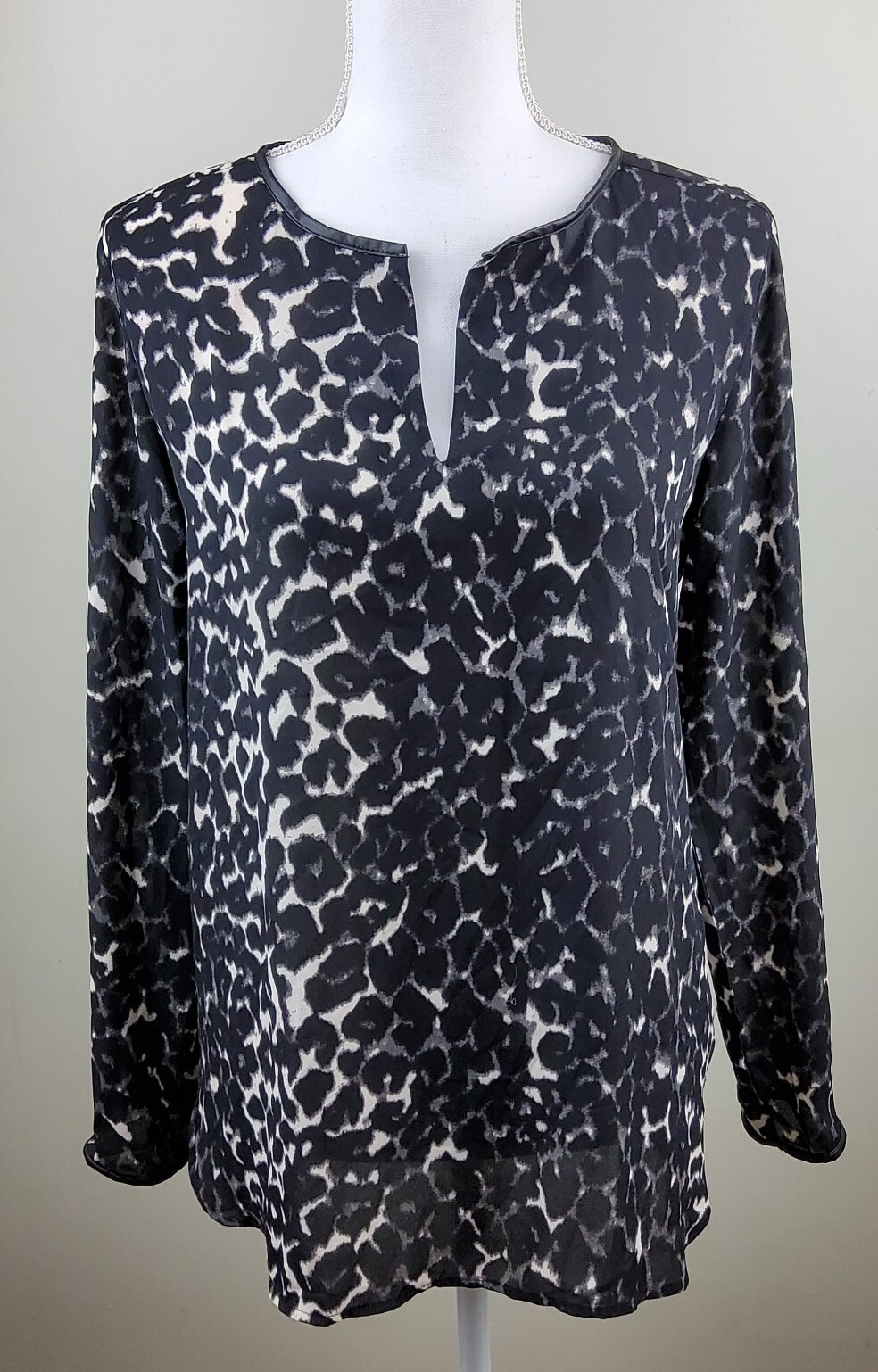 LOFT Ann Taylor Women’s Semi Sheer Animal Print Blouse Top Size S