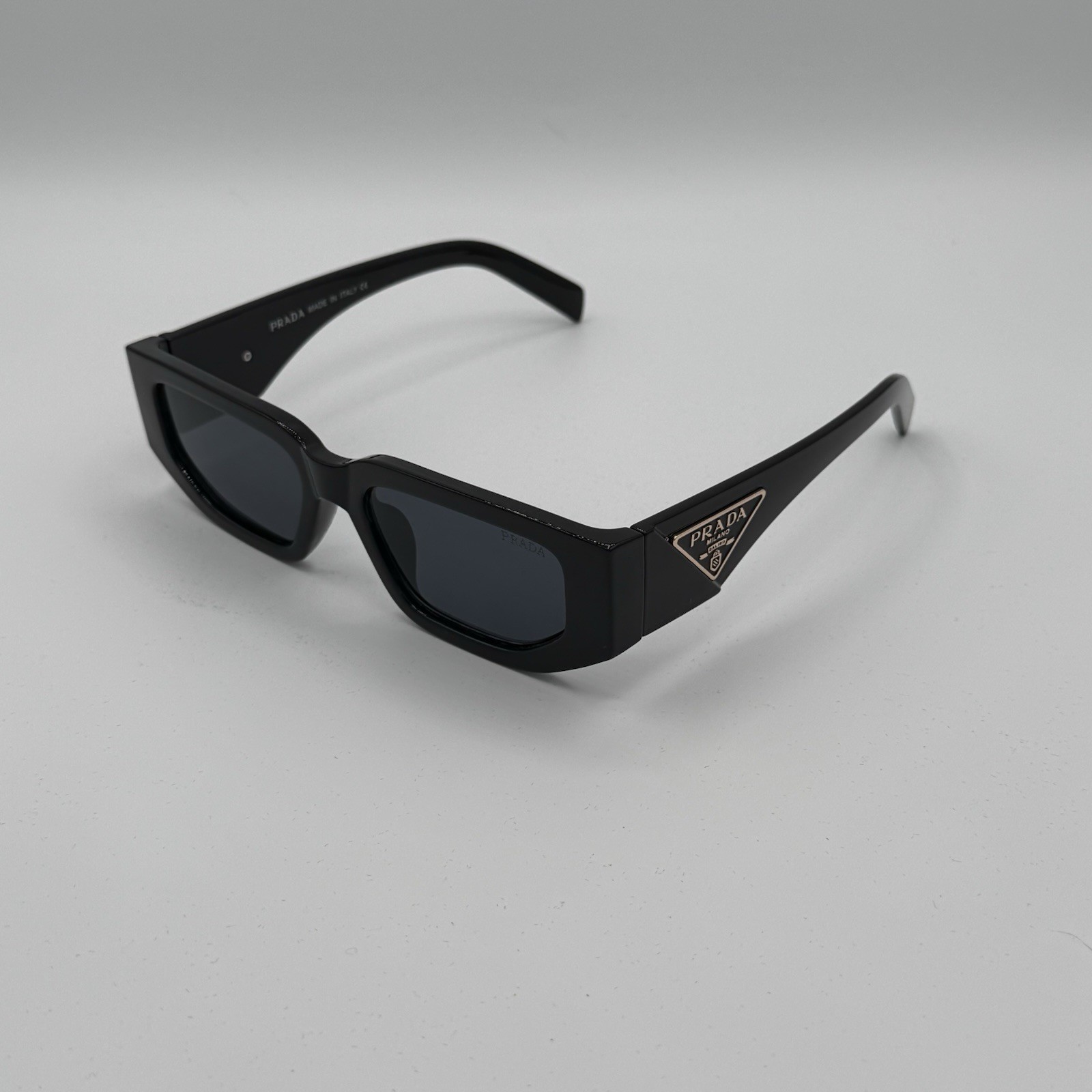 Prada PR 09ZS 1AB5S0 Unisex Sunglasses – Black/Gray