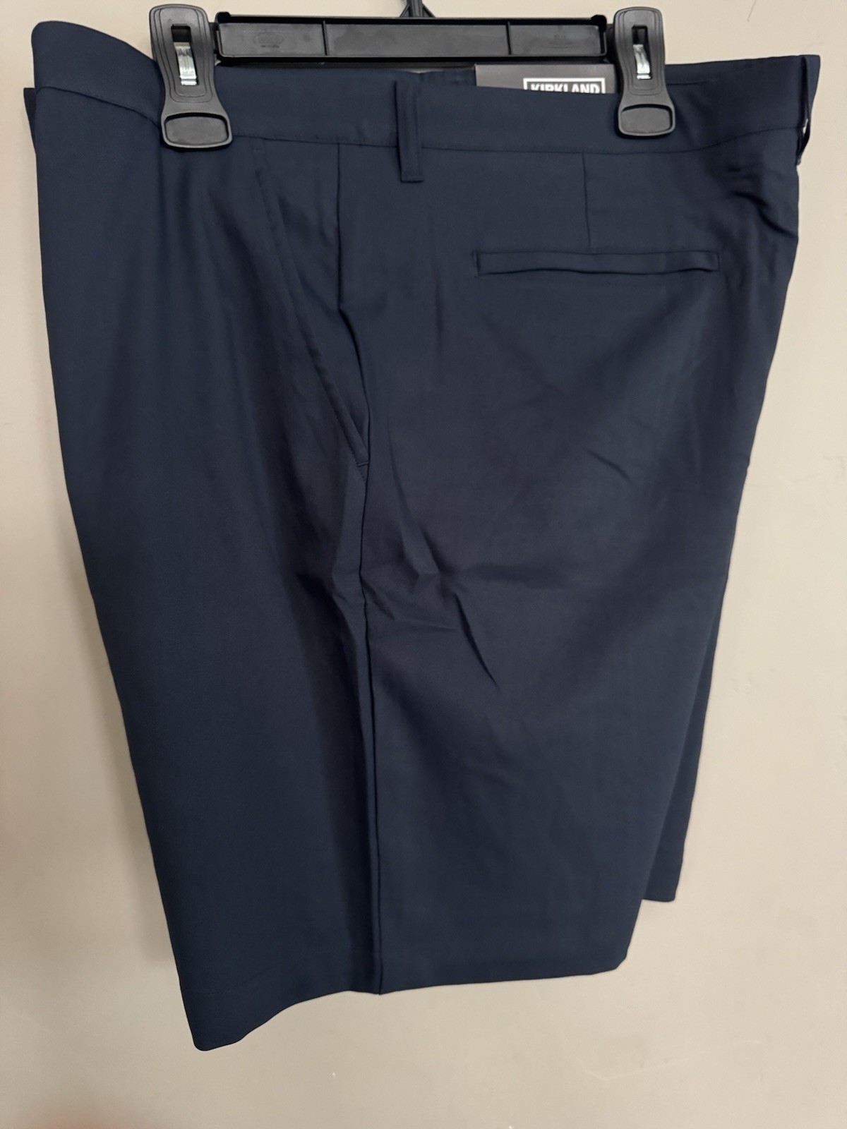 NEW Kirkland Signature Men’s Performance Shorts Comfort Waistband Navy 40