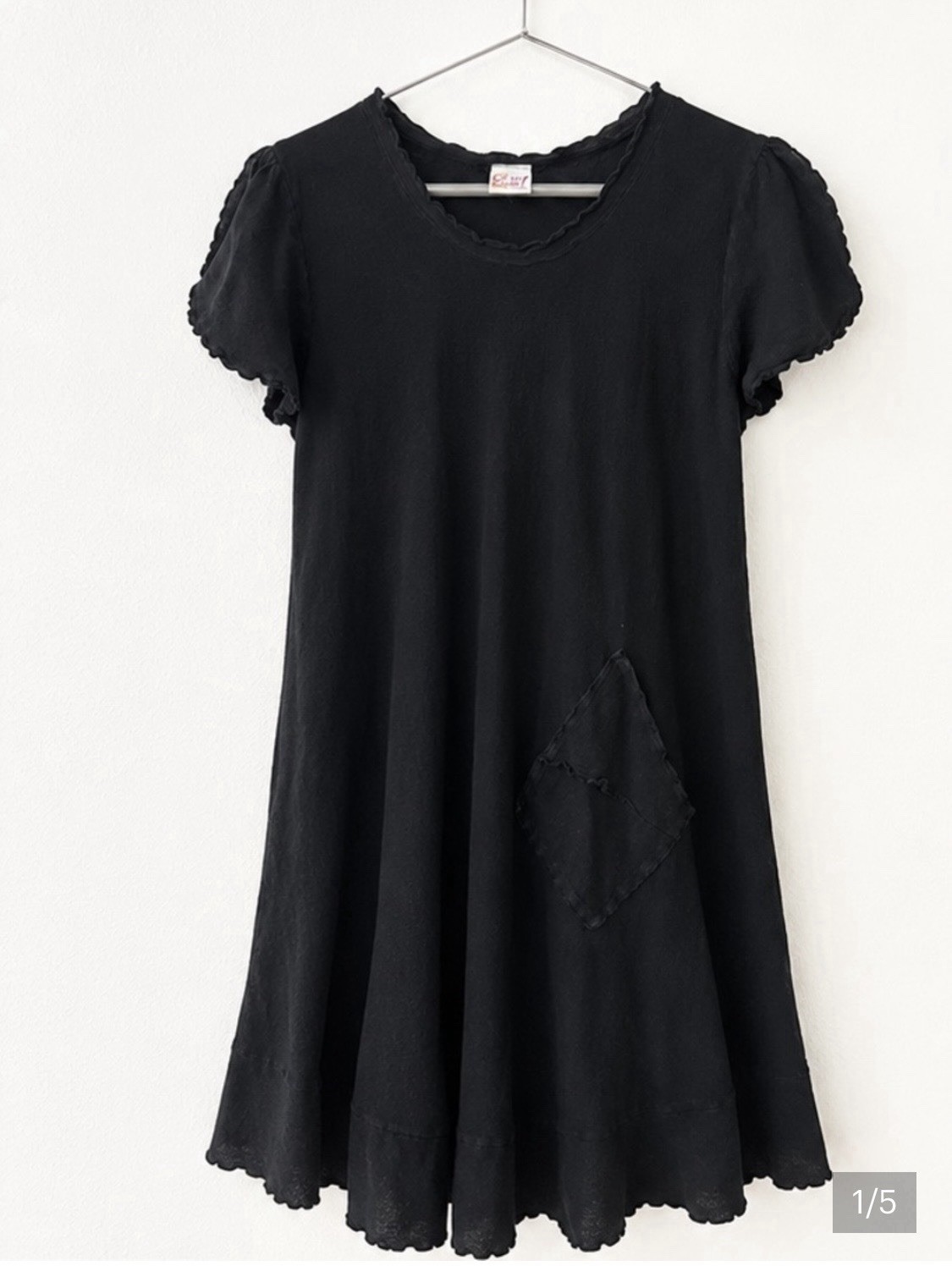 Oh My Gauze! Florida Black Scoop Neck Cap Sleeve Shift Knee Dress, 1