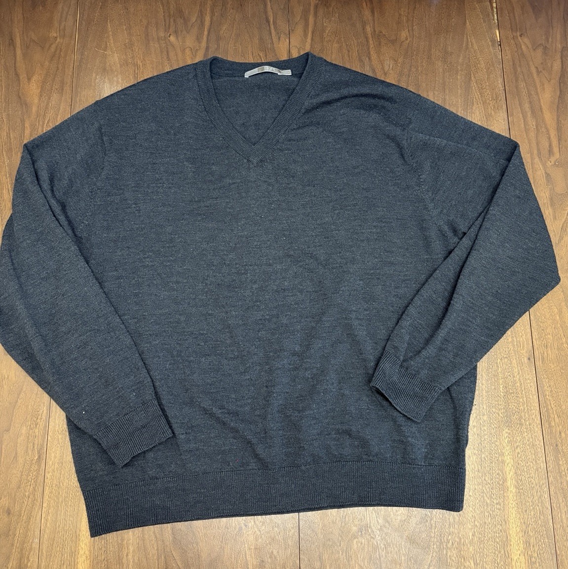 Men’s Raffi Grey 100% Extra Fine Merino Wool Size XL 54