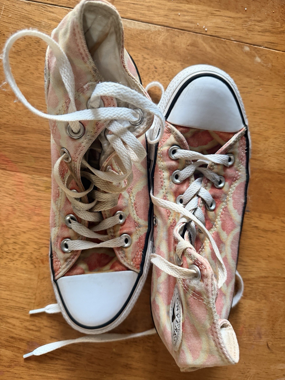 Giraffe Pattern Chuck Taylor Converse All Star High Tops
