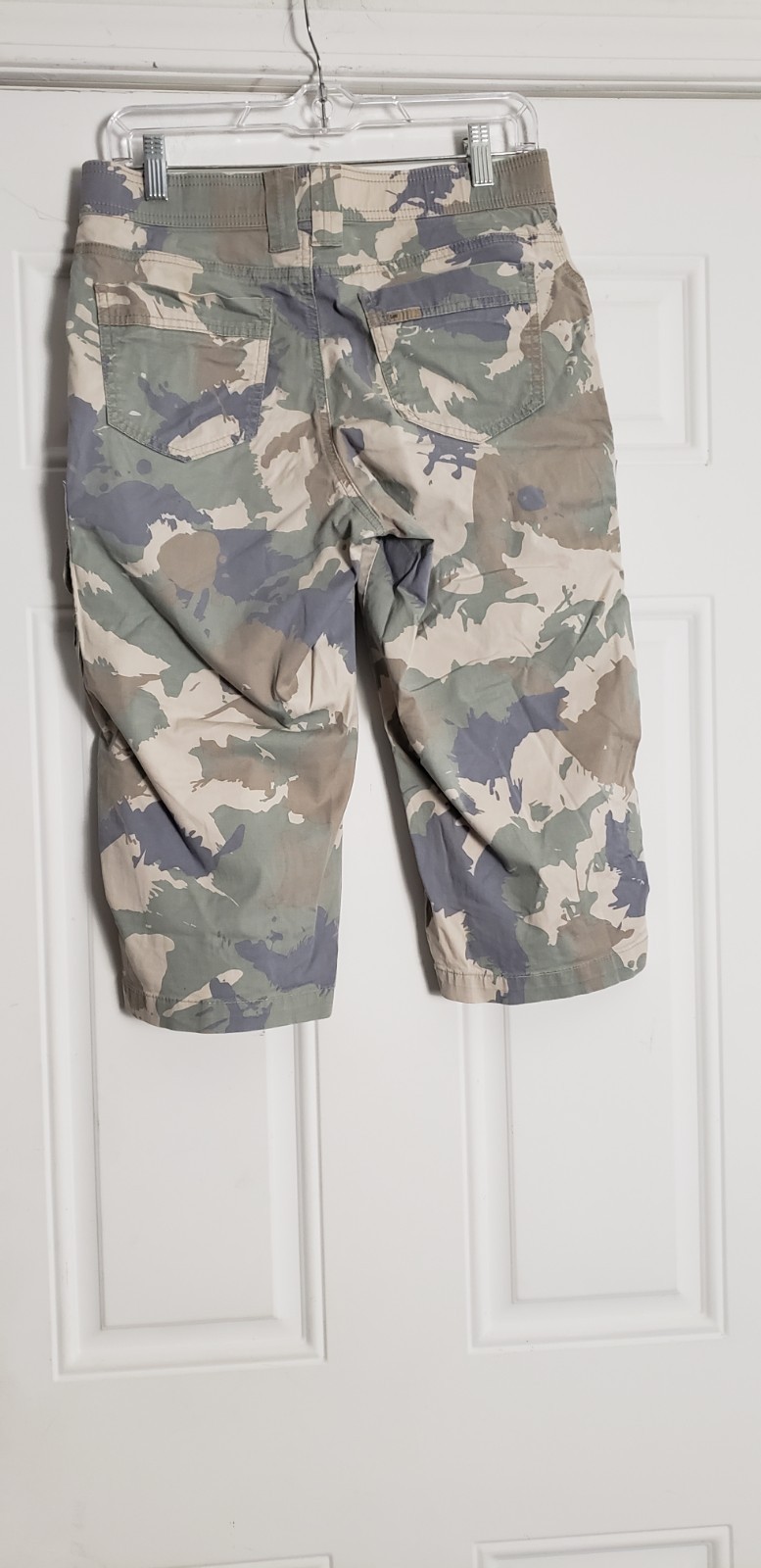 Old Navy Women’s Camo Cargo Shorts Size 8 Cotton/Spandex Stretch Pockets
