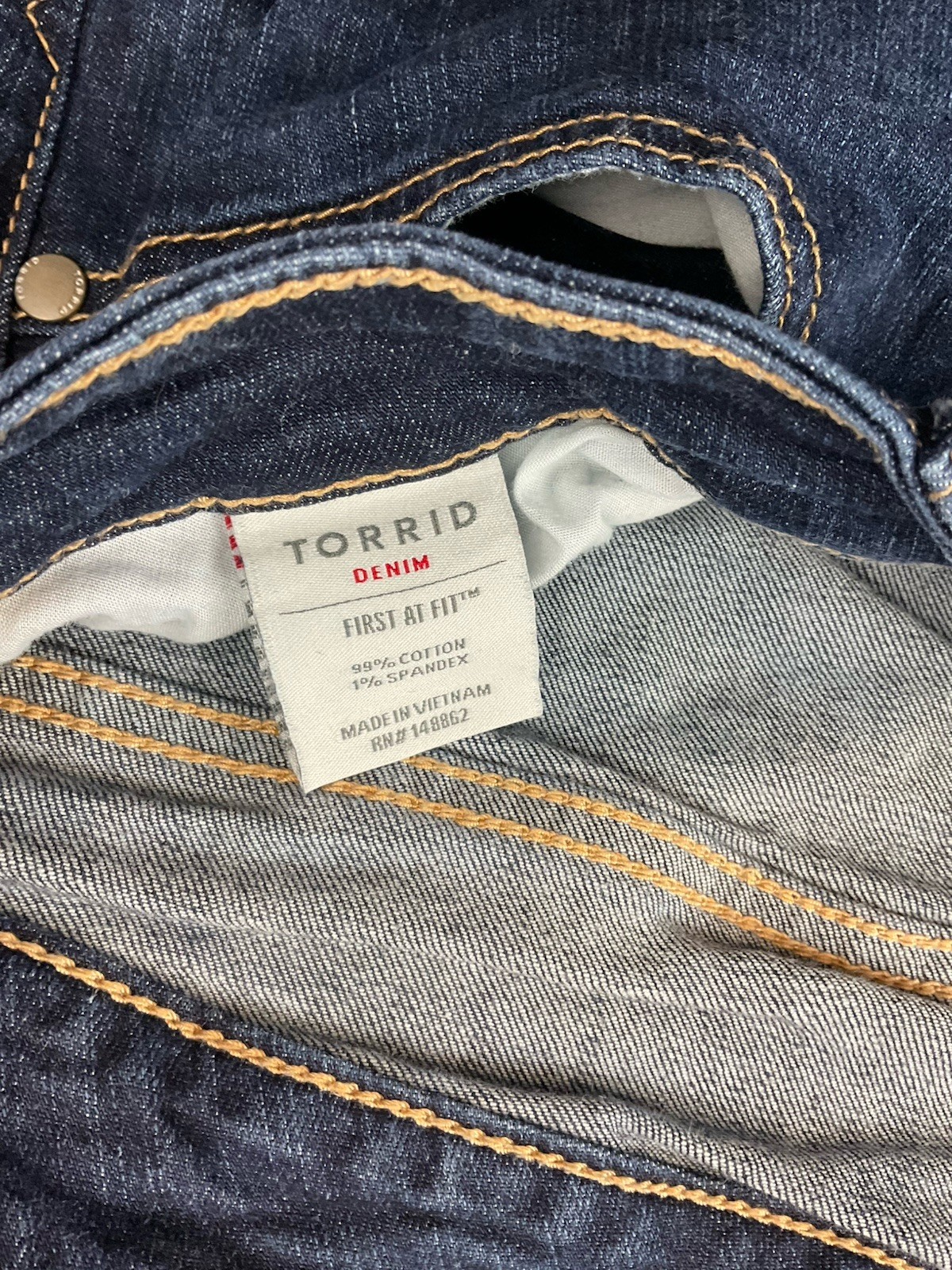 Torrid First At Fit Relaxed Bootcut Jeans Blue Dark Wash Stretch 5-Pocket 18S