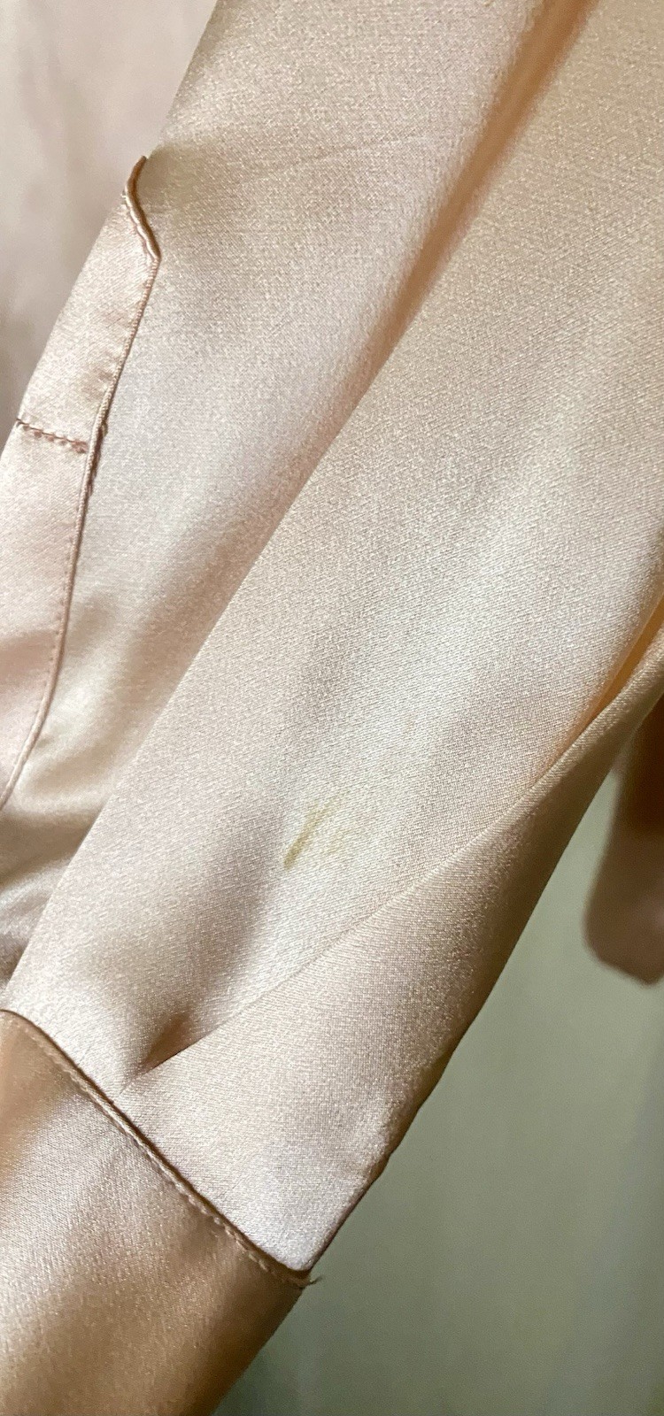 Vintage St. John Size 12 100% Silk Blouse Peach Champagne Gold Jewel Button
