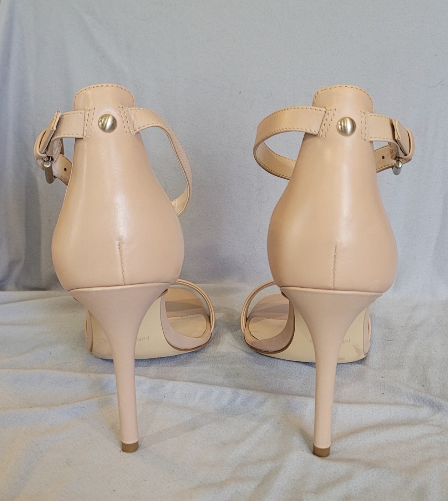 Nine West Women’s Beige Leather Strappy Ankle Strap Open Toe Stiletto Heel 7M
