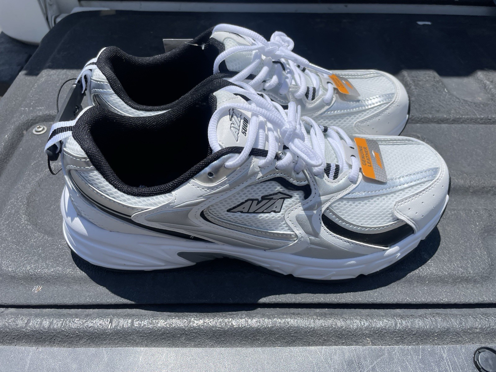 Avia 5000 Running Trainer Shoes White Men’s Sz 9.5