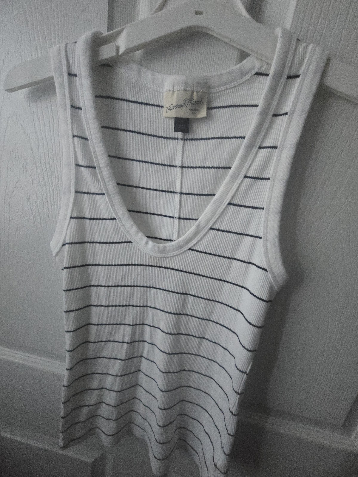 Universal Thread White/Black Striped Knit Scoop Neck Tank Top Sleeveless S