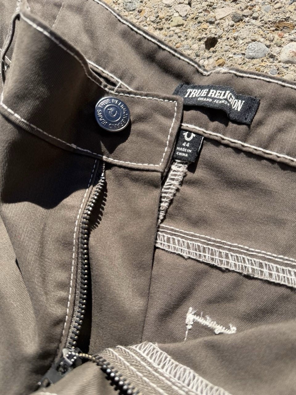 True Religion Men’s Balloon Cargo Relaxed Pant Size 44, Color: Brown