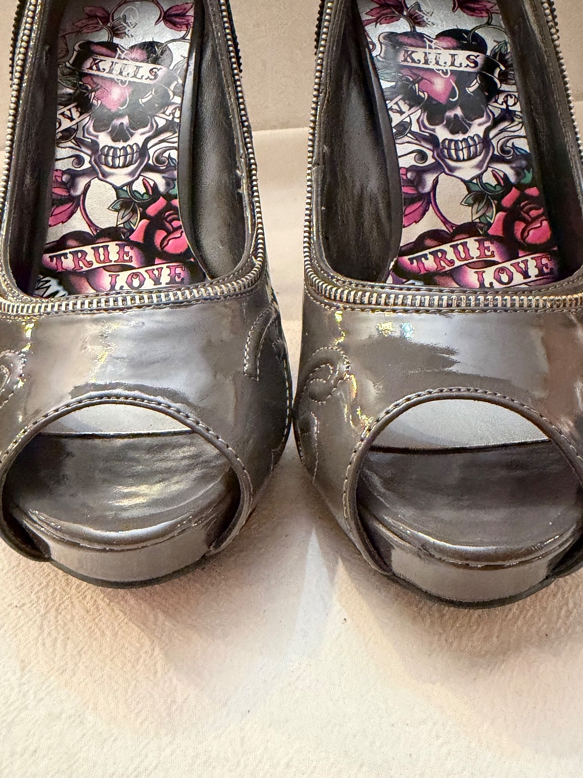 Ed Hardy Gray Women’s Size 9 Singapore Platform Pump High Heels Shoes Y2K Sexy