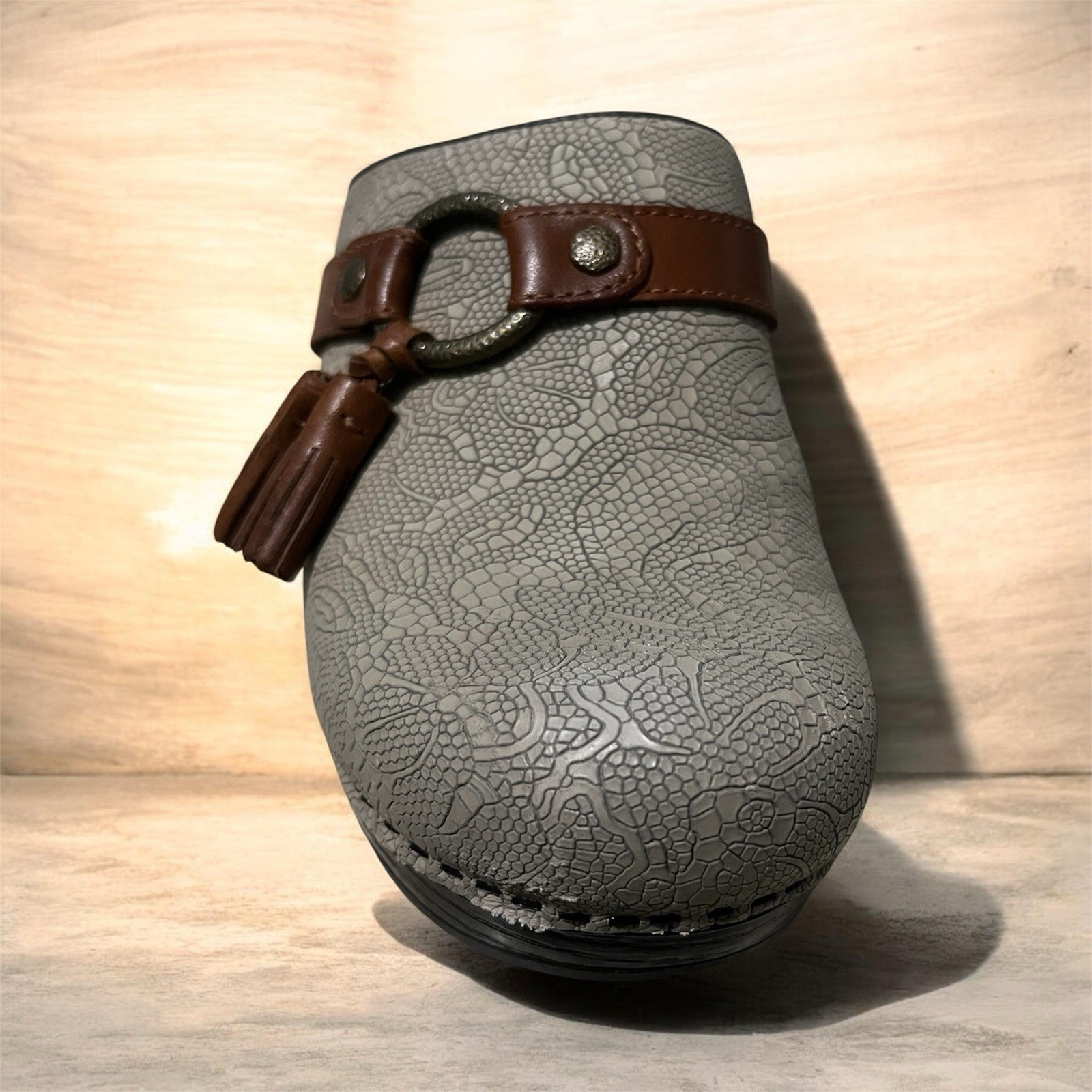DANSKO Tamara Womens Leather Clog Mule Tassel Strap Beige/Brown EU 38 US 7.5