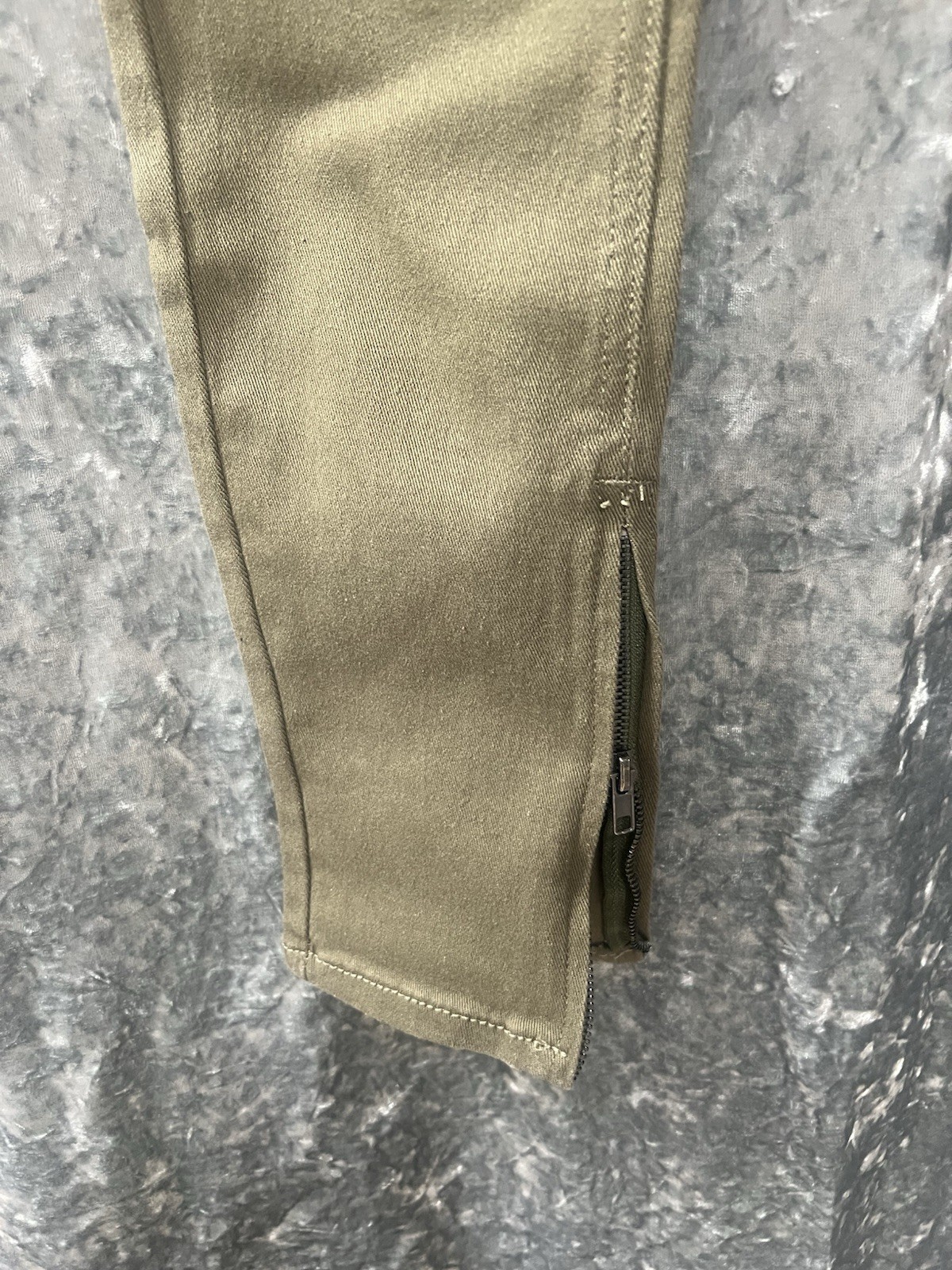KDNK Comfort Stretch Men’s Green Skinny Denim Jeans Distressed Mid Rise