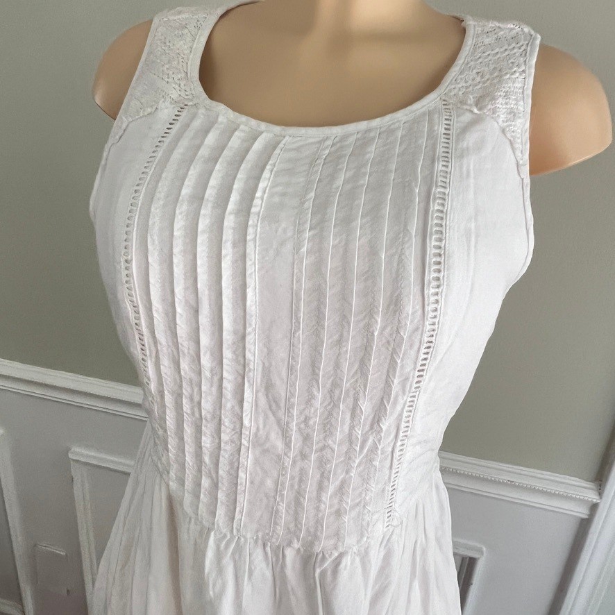 White Pintuck Crochet Lace Sleeveless Fit & Flare Dress Women Size M Summer Boho
