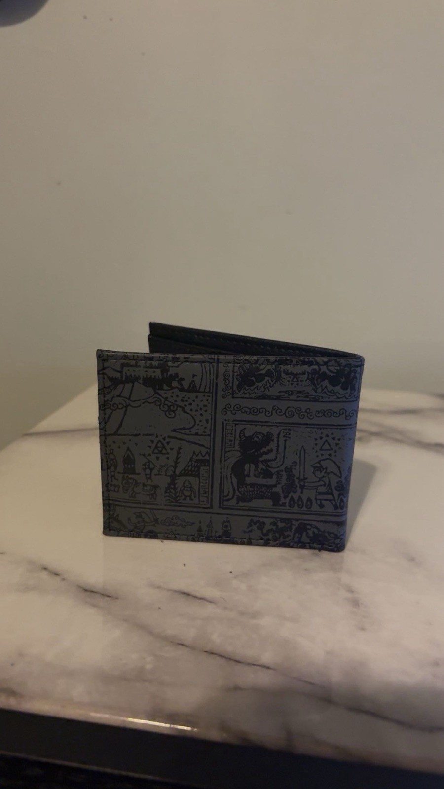 Men’s BIFOLD The Legend of Zelda Wallet Blk/ W Gold Logo Design