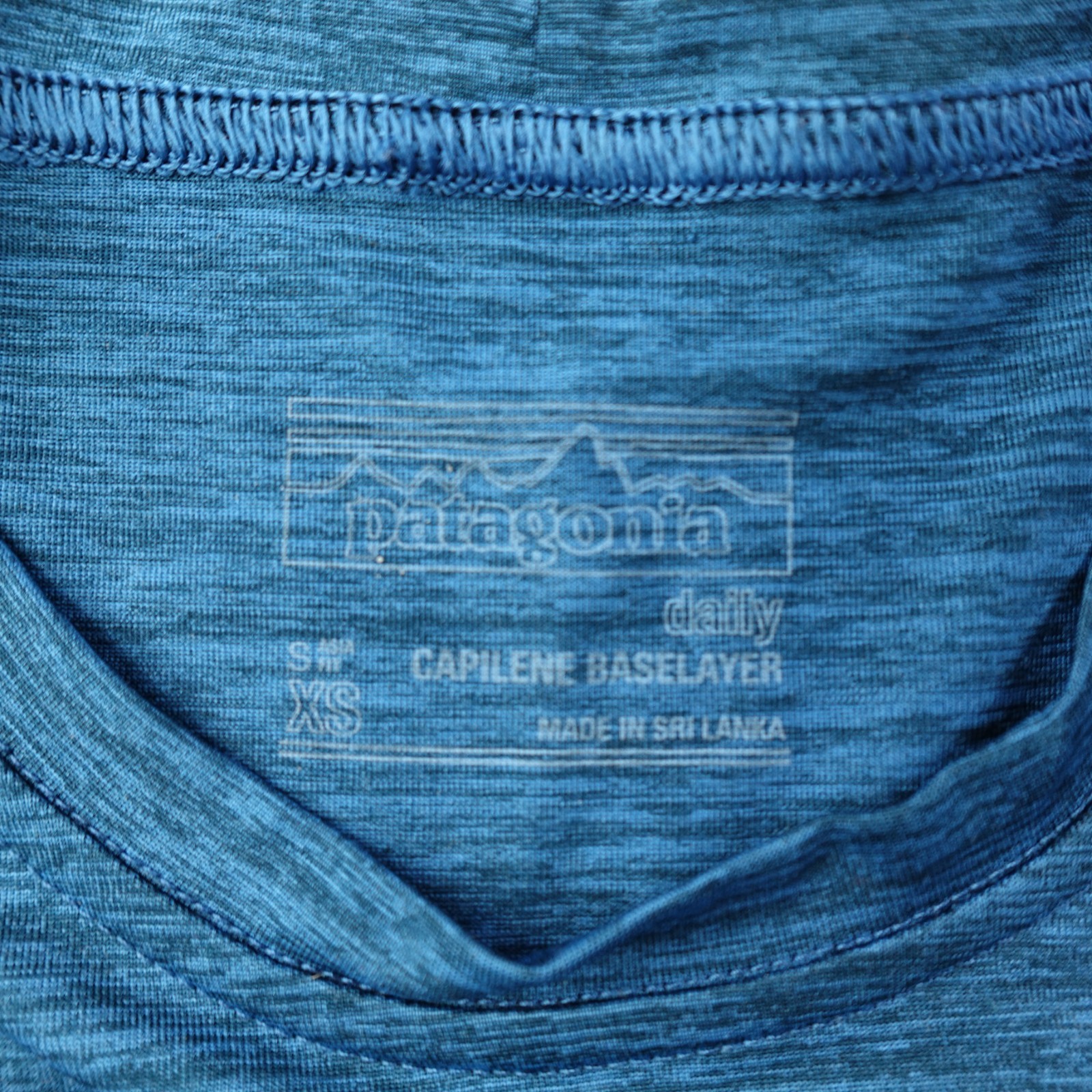 Patagonia Capilene Cool Daily Shirt Mens XS Blue Trail Running Graphic Tee UPF