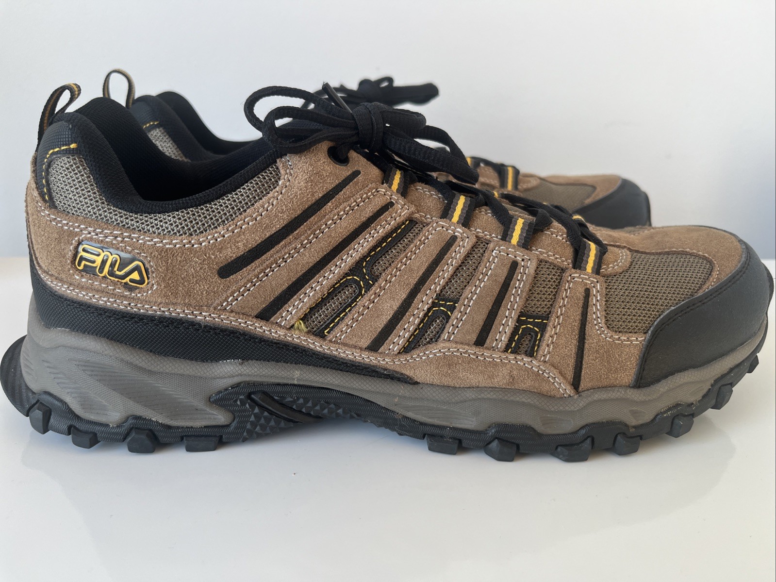FILA Travail 2 Men’s Hiking Trail Shoes Size 10.5 Brown Gold Fusion Walnut