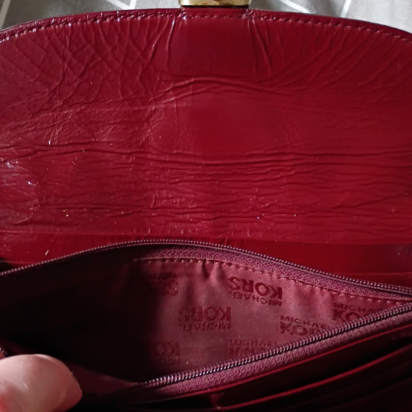 Burgundy Women’s Wallet Buckle Snap Flap Zip Coin Pocket Logo