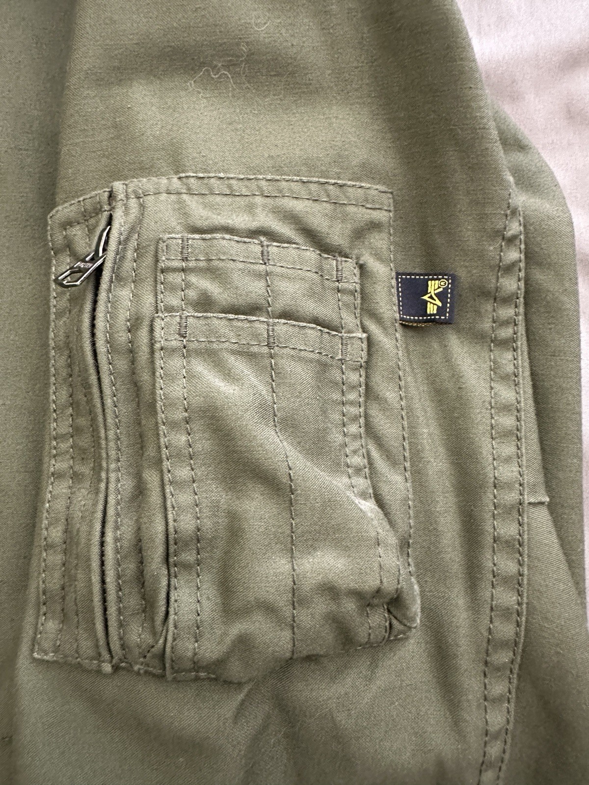 Alpha Industries Men’s Green Hooded Military Jacket, Long Zip/Button Pockets – S