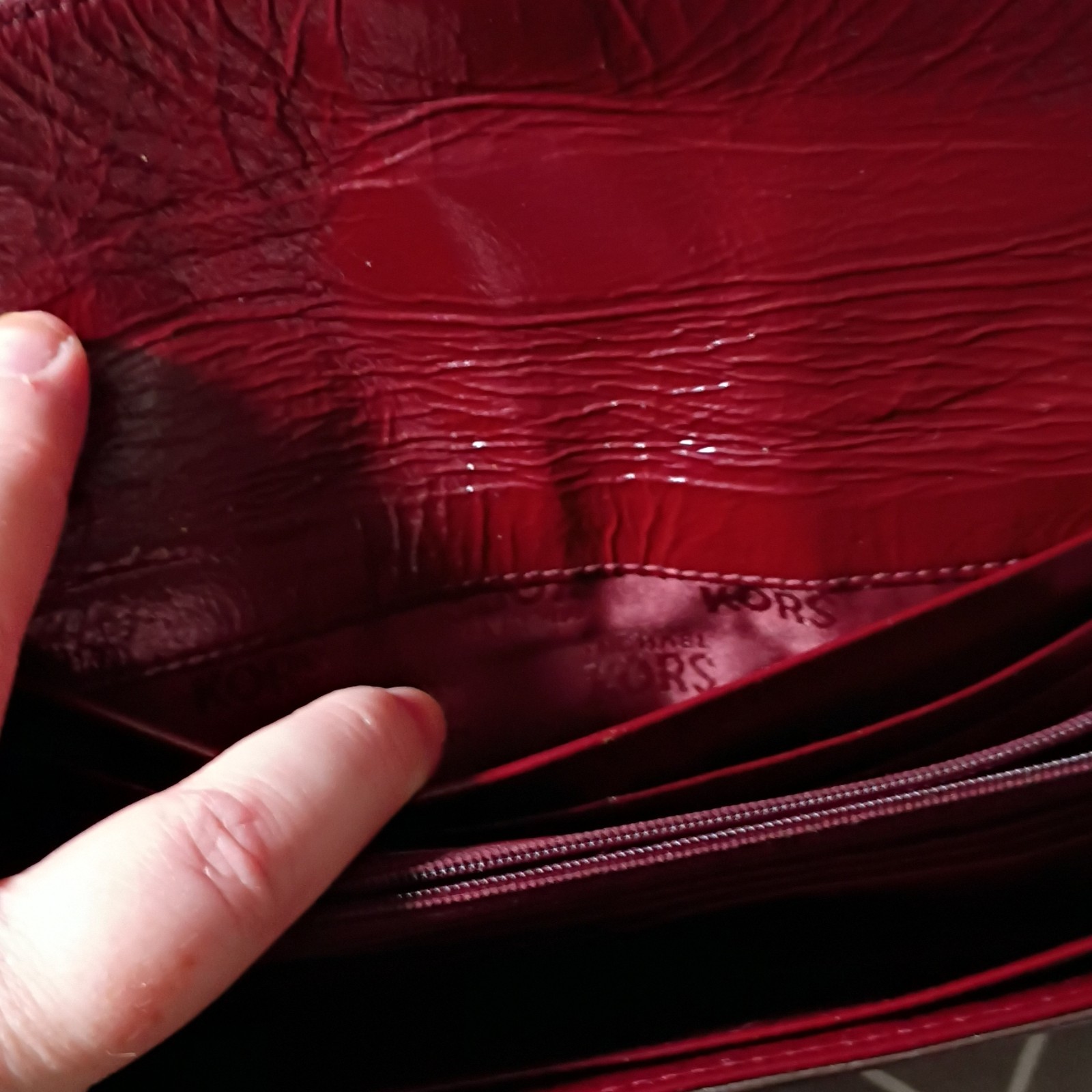 Burgundy Women’s Wallet Buckle Snap Flap Zip Coin Pocket Logo