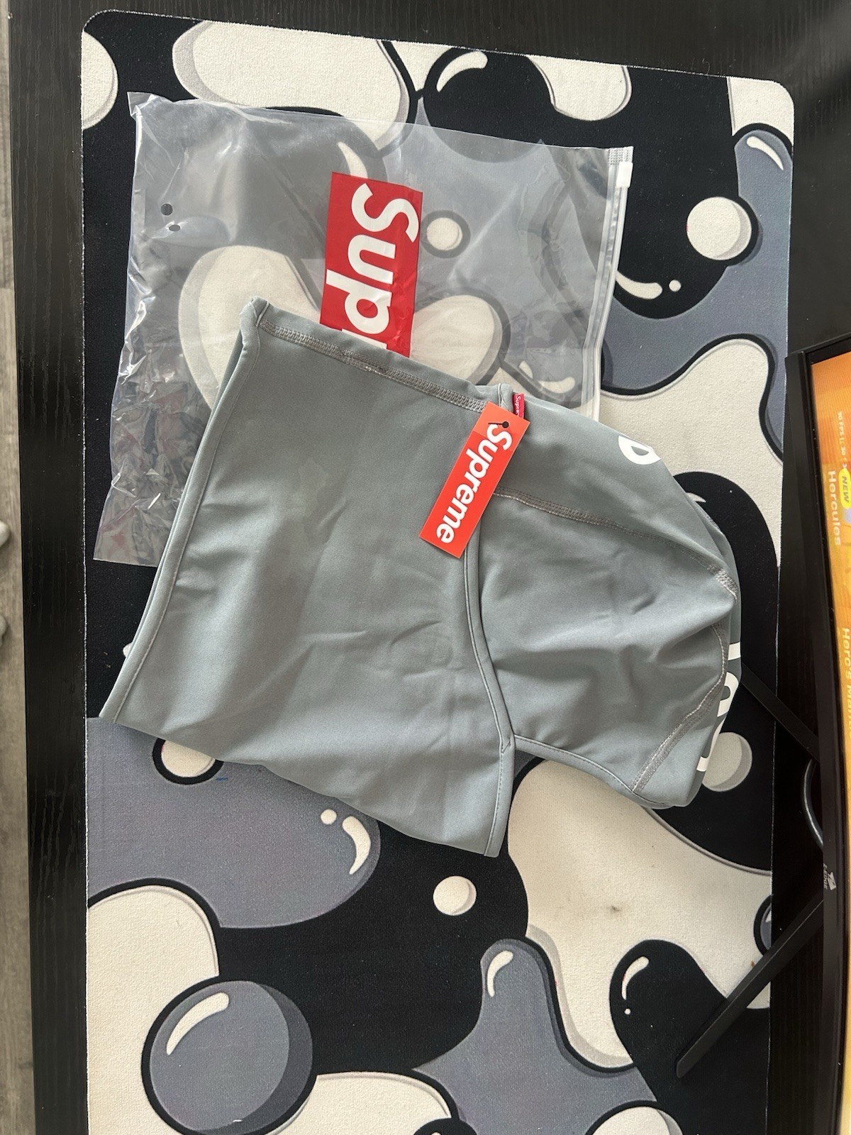 Supreme Nike Balaclava Grey FW20 Hood Face Mask Streetwear