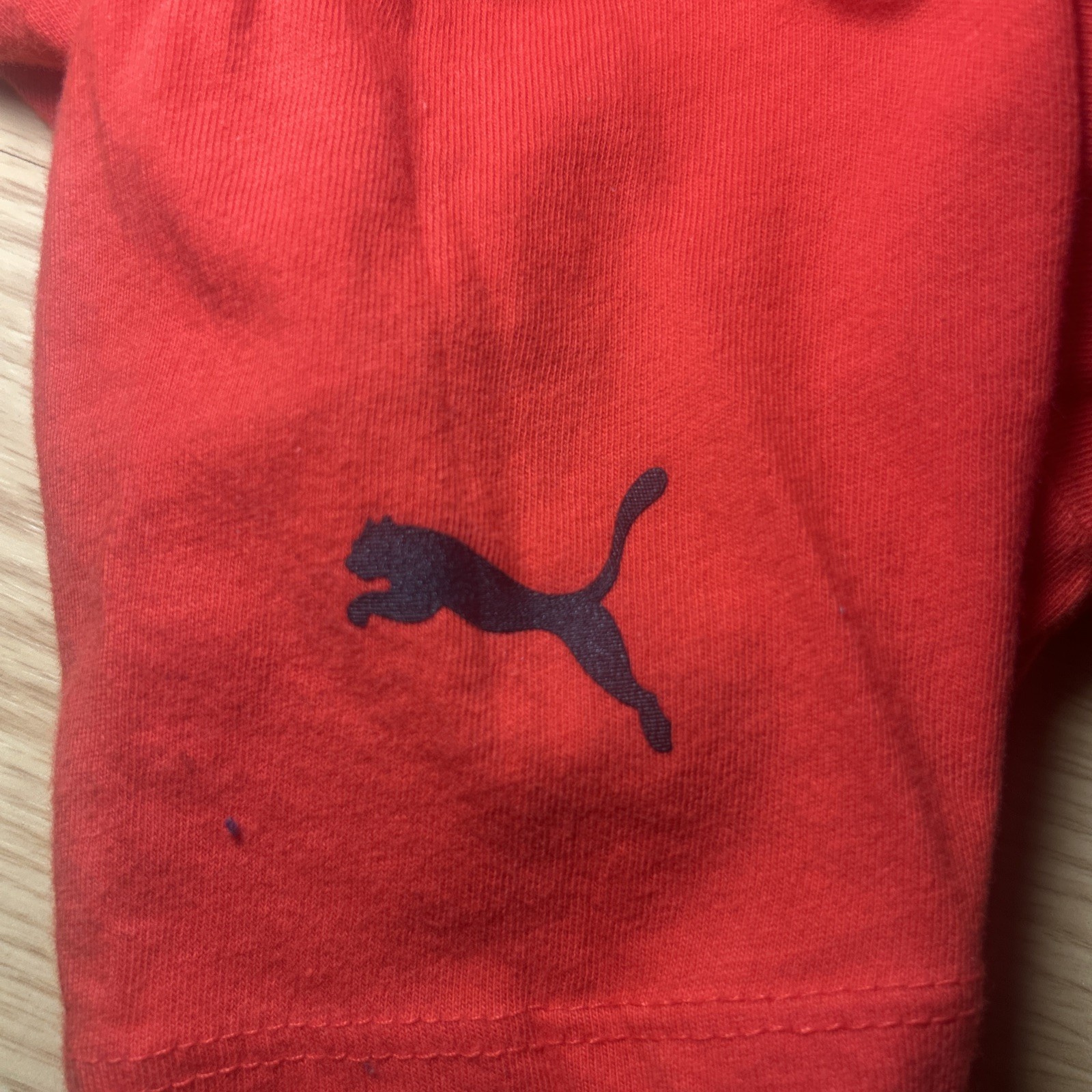 PUMA T Shirt Red Medium Oversized Logo