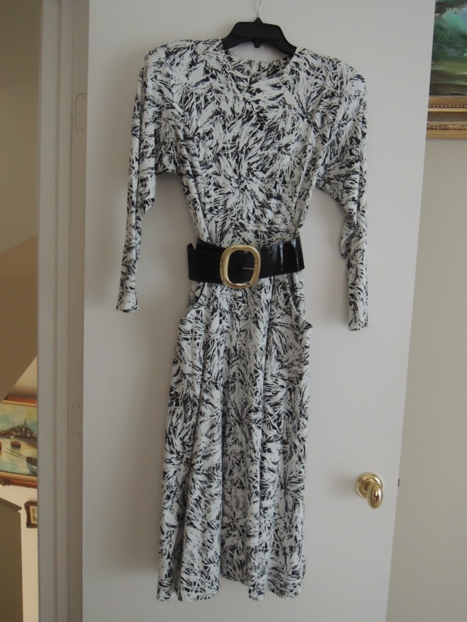 Ladies Dress Size 10 B/W Artsy Pattern Midi L/S Defined Waist by ALL THAT JAZZ