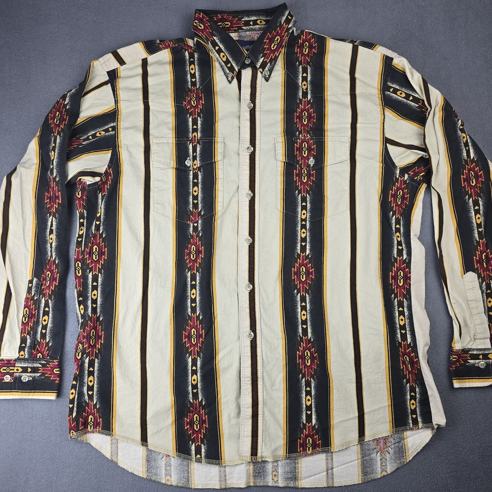 Vintage Wrangler Shirt Mens XL Multicolor Aztek Striped Western Southwestern